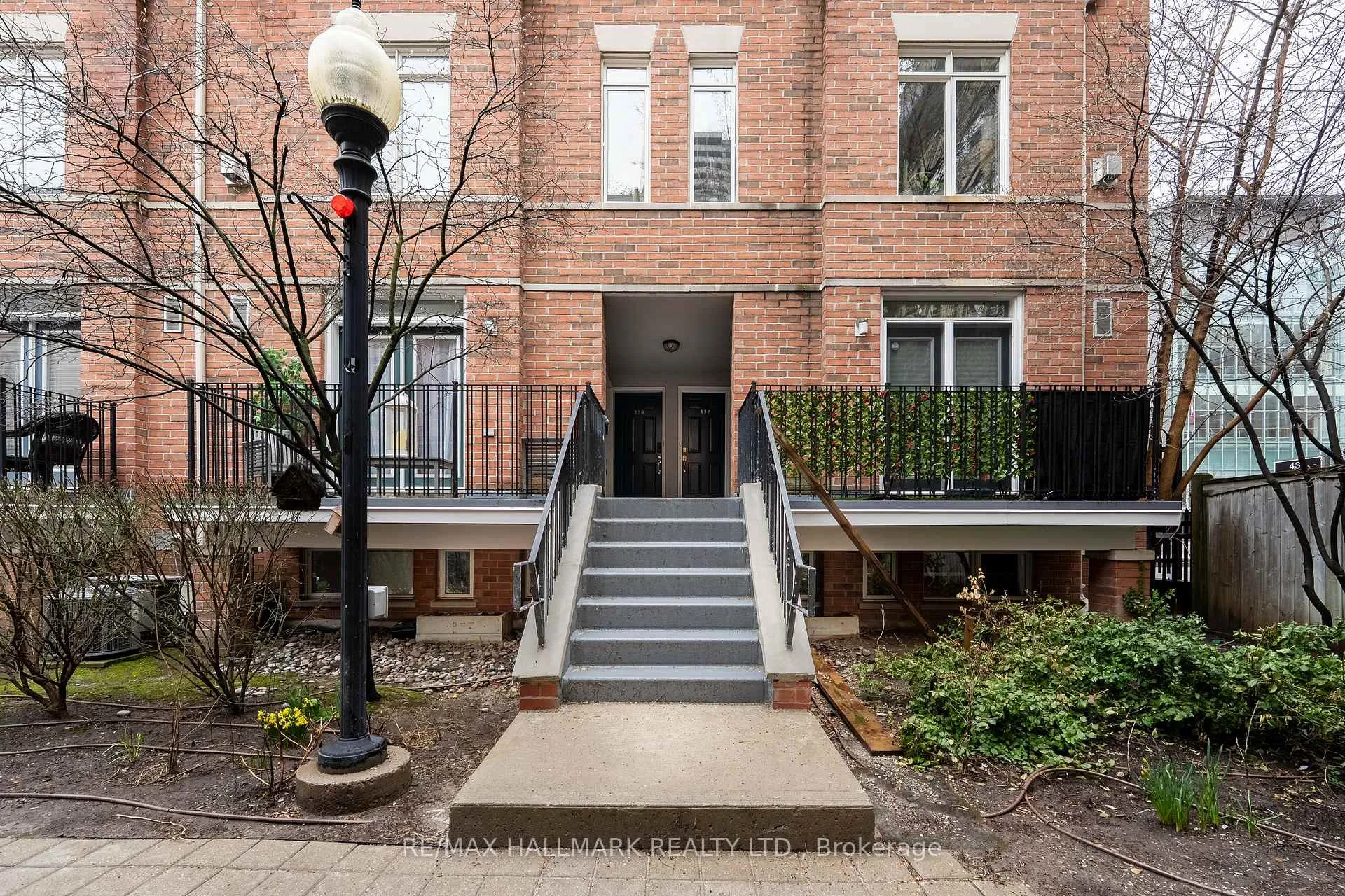 Photo 1 of Unit 214, 415 Jarvis Street, Toronto, Cabbagetown-South St. James Town — HOMEH