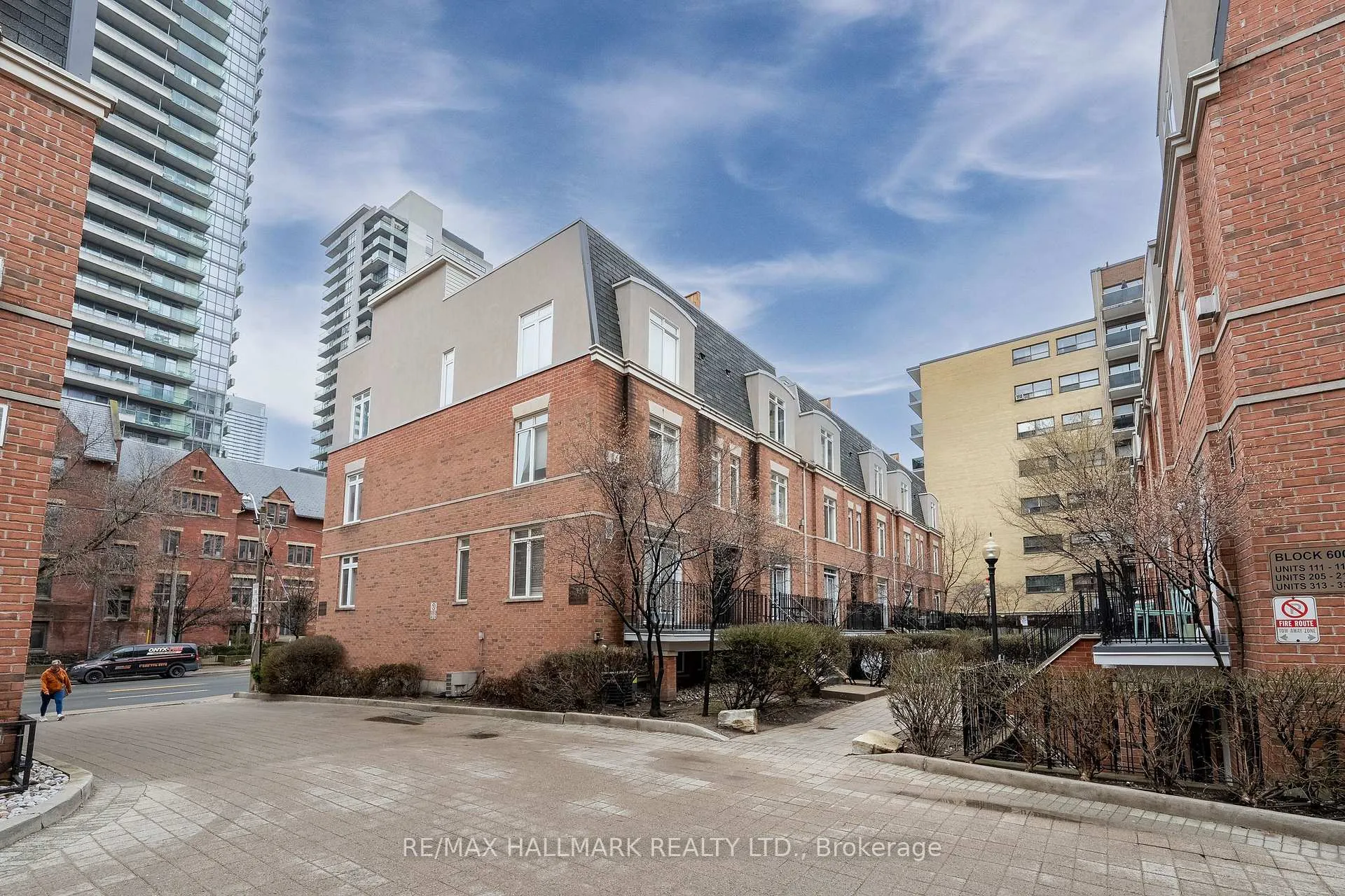 Photo 4 of Unit 214, 415 Jarvis Street, Toronto, Cabbagetown-South St. James Town — HOMEH