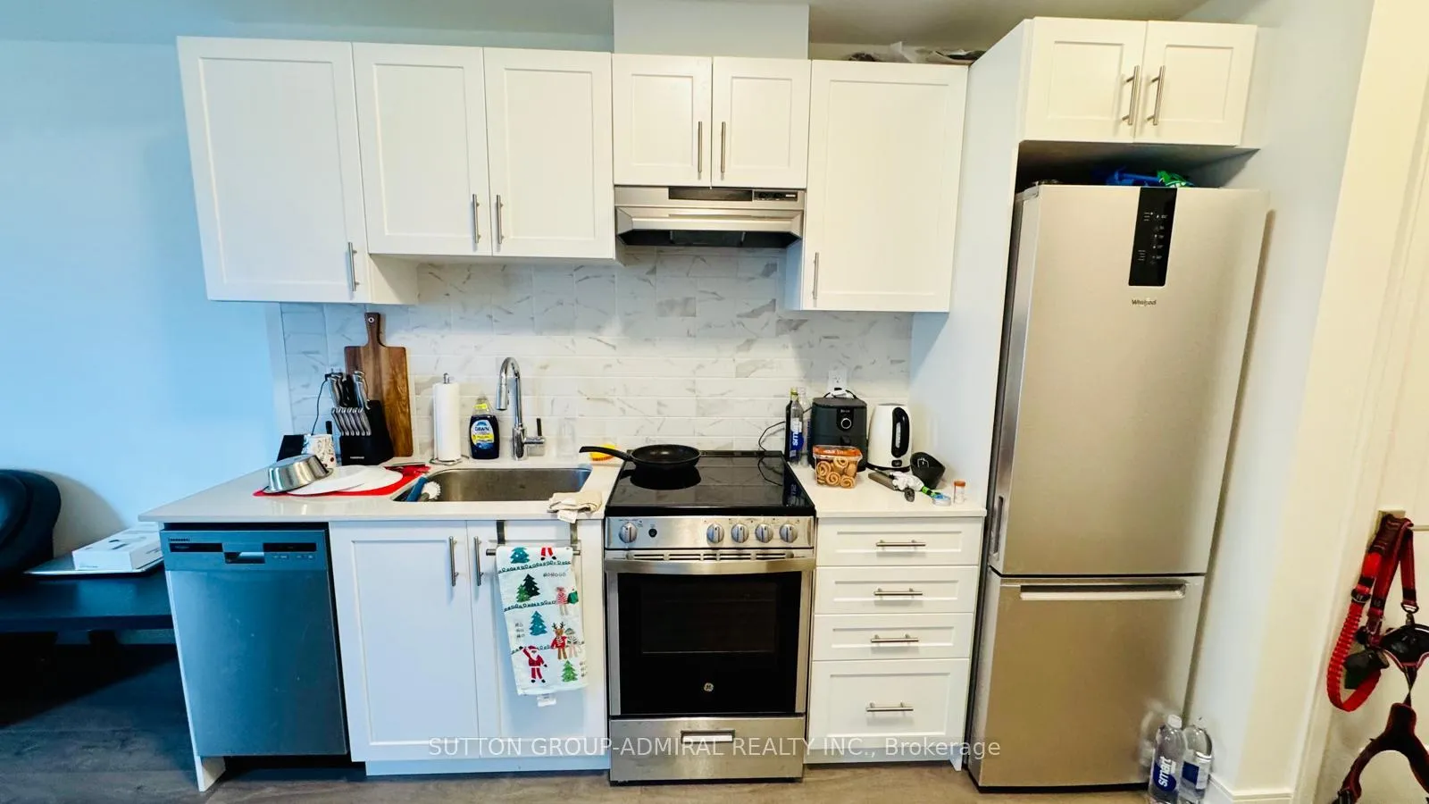 Photo 9 of Unit 1205A, 705 Davis Drive, Newmarket, Huron Heights-Leslie Valley — HOMEH