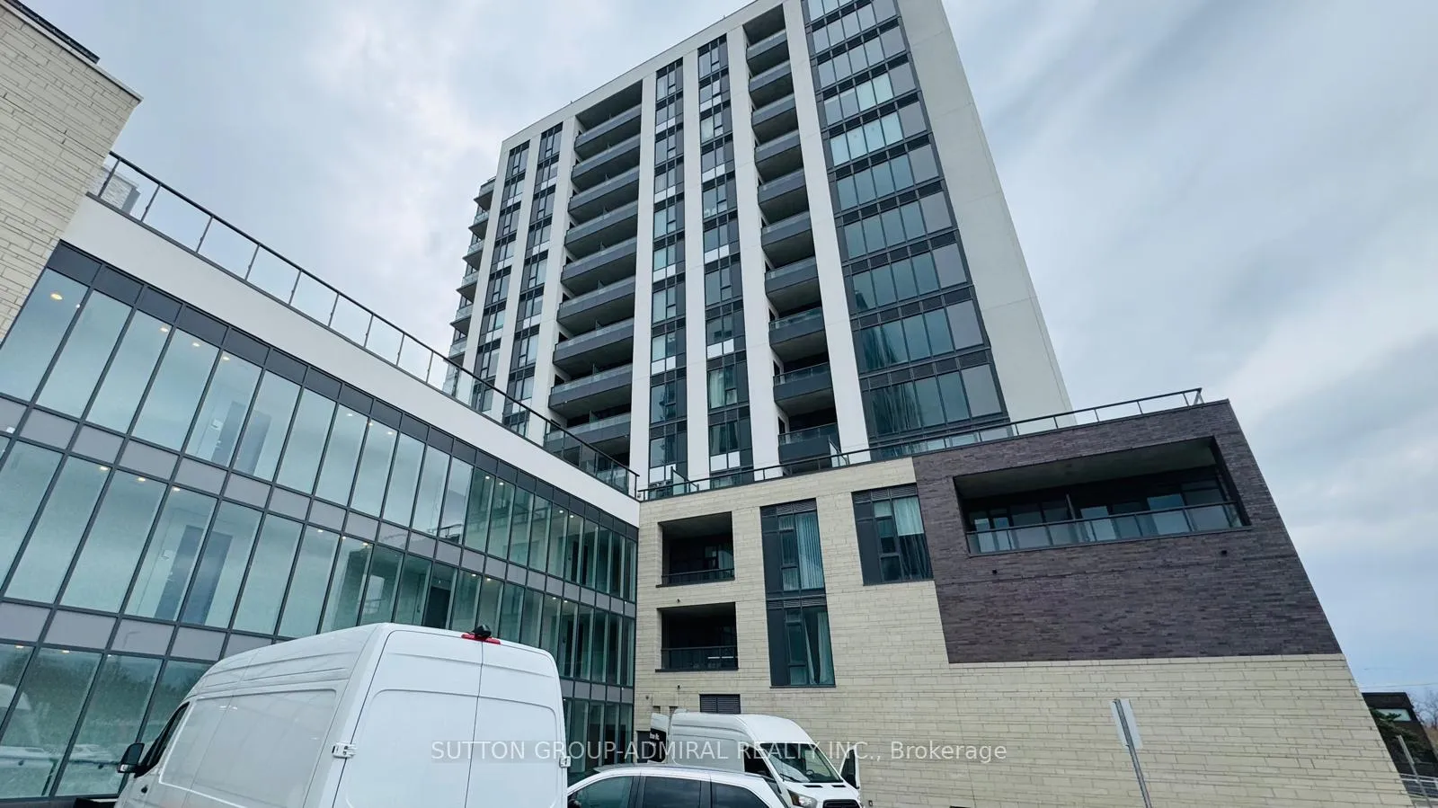 Photo 15 of Unit 1205A, 705 Davis Drive, Newmarket, Huron Heights-Leslie Valley — HOMEH