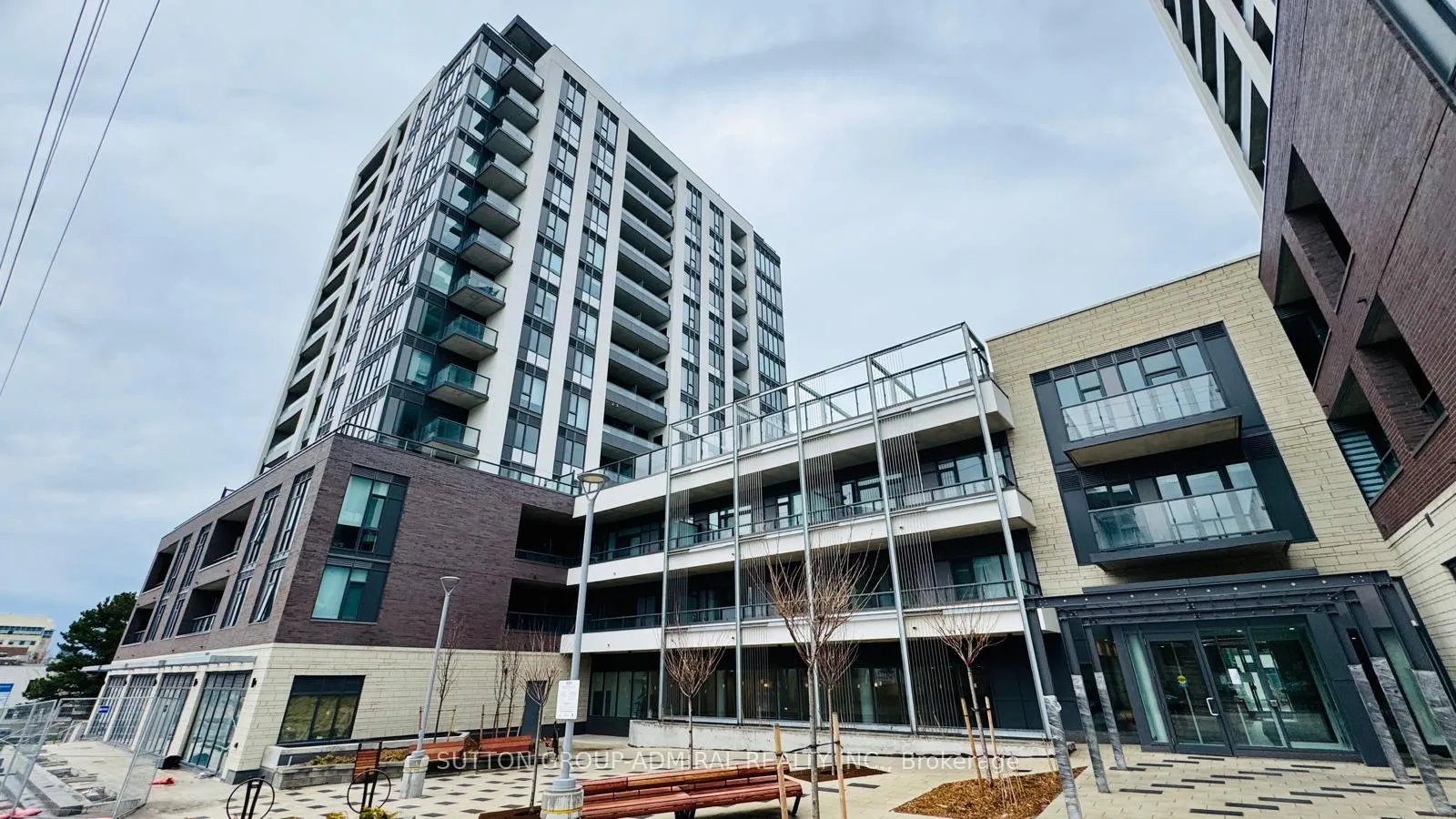 Photo 16 of Unit 1205A, 705 Davis Drive, Newmarket, Huron Heights-Leslie Valley — HOMEH