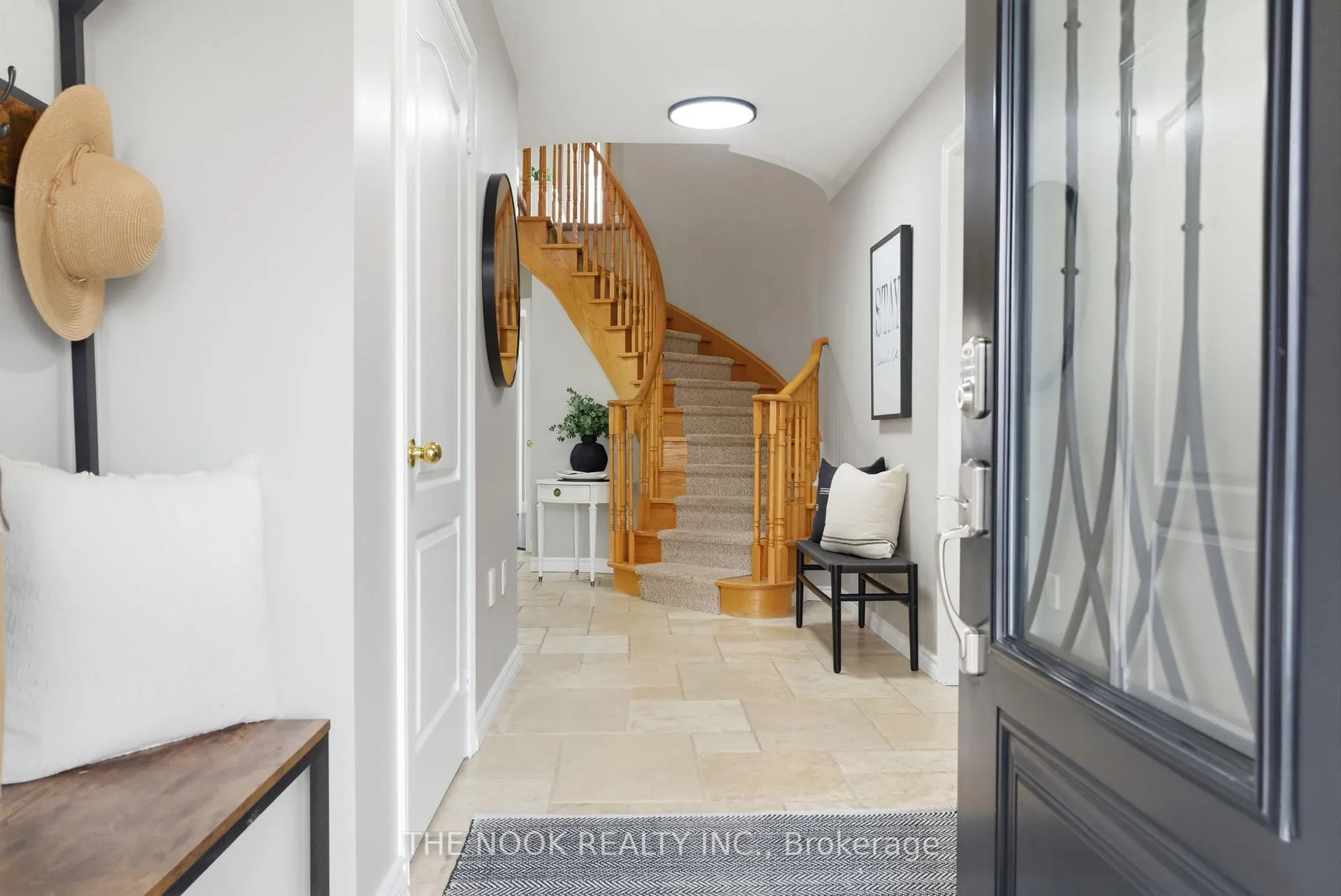 Photo 6 of 22 Selkirk Drive, Whitby, Brooklin — HOMEH