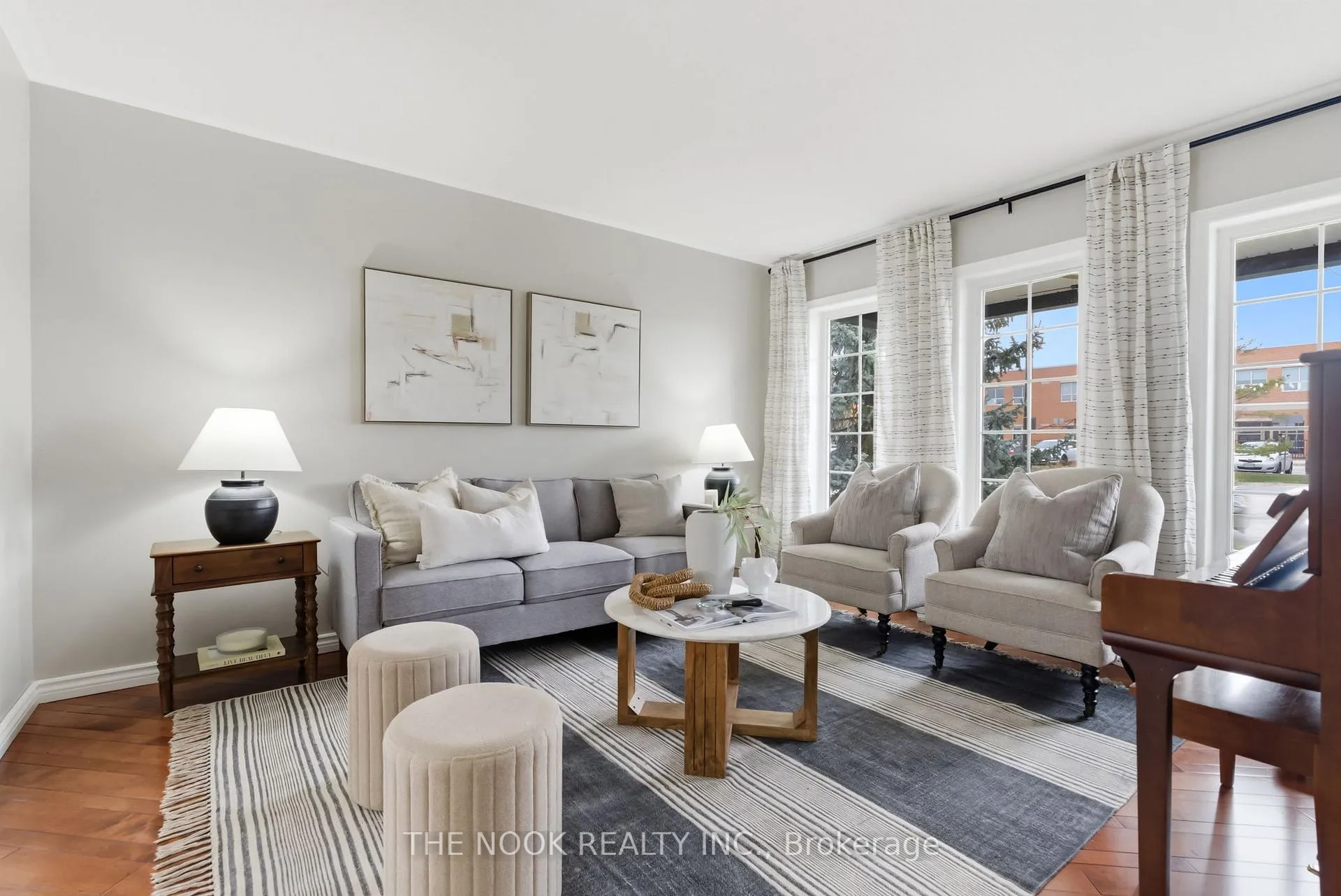 Photo 8 of 22 Selkirk Drive, Whitby, Brooklin — HOMEH