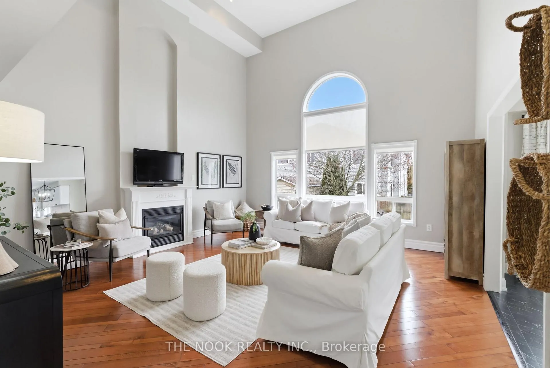 Photo 19 of 22 Selkirk Drive, Whitby, Brooklin — HOMEH