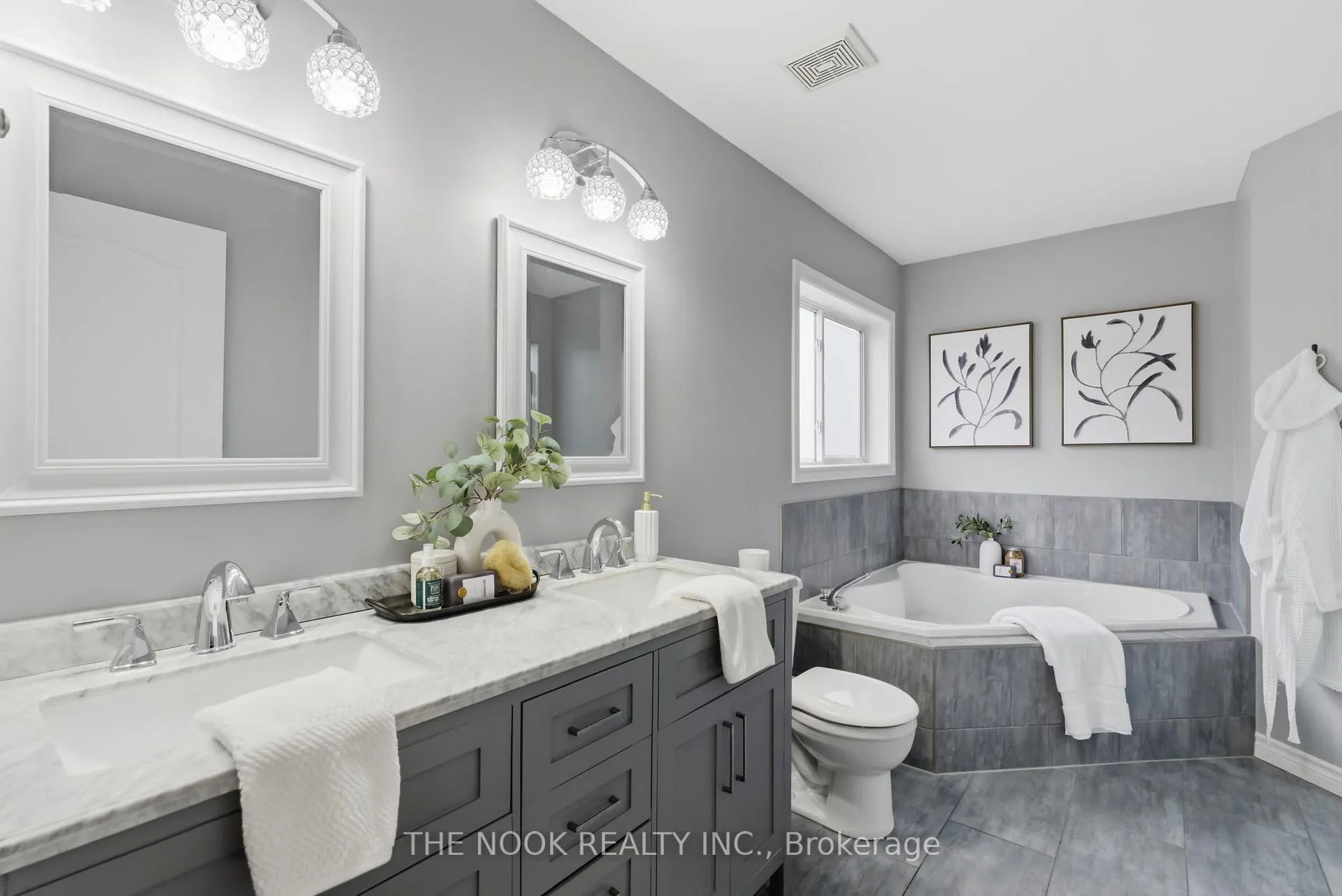 Photo 30 of 22 Selkirk Drive, Whitby, Brooklin — HOMEH