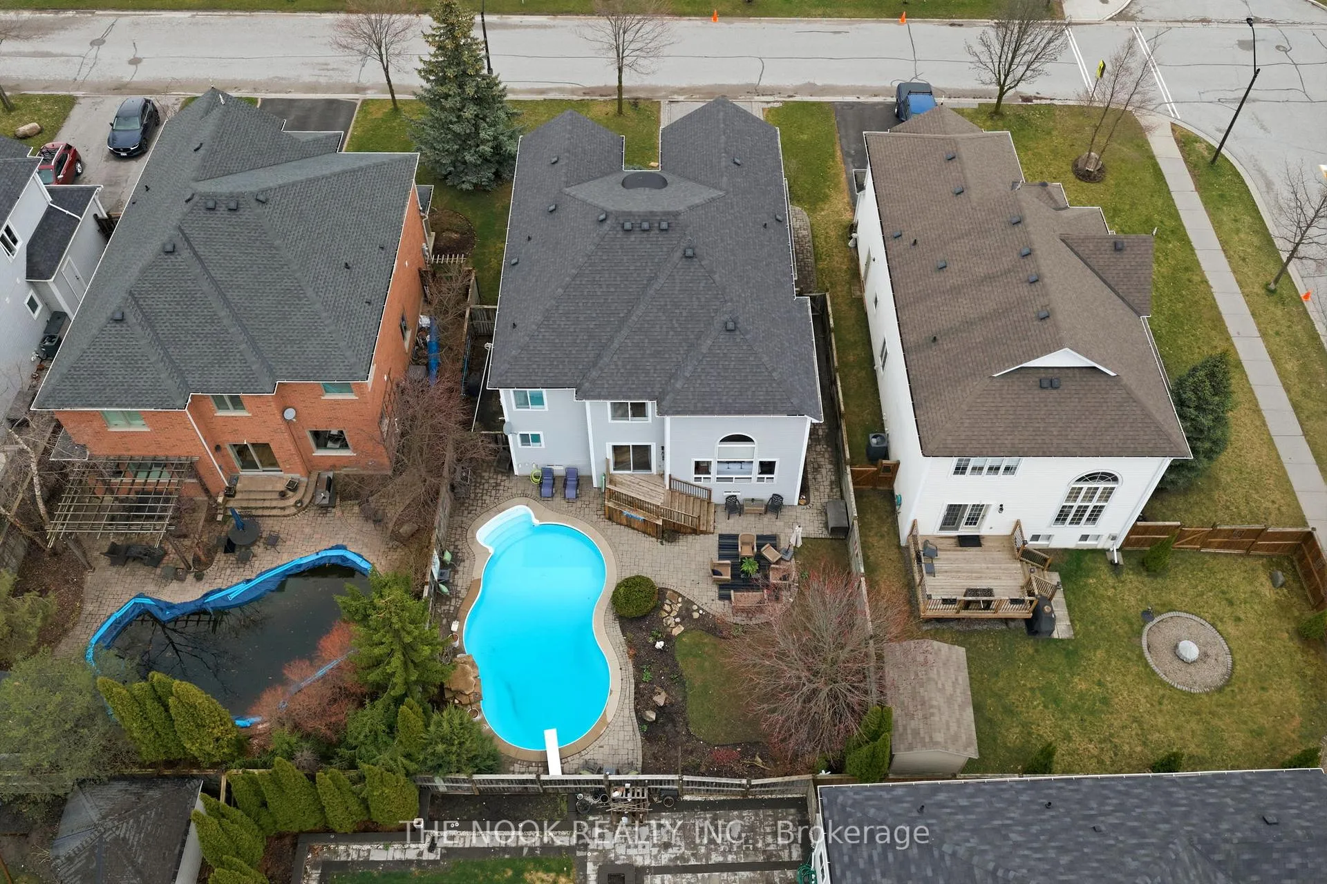 Photo 48 of 22 Selkirk Drive, Whitby, Brooklin — HOMEH