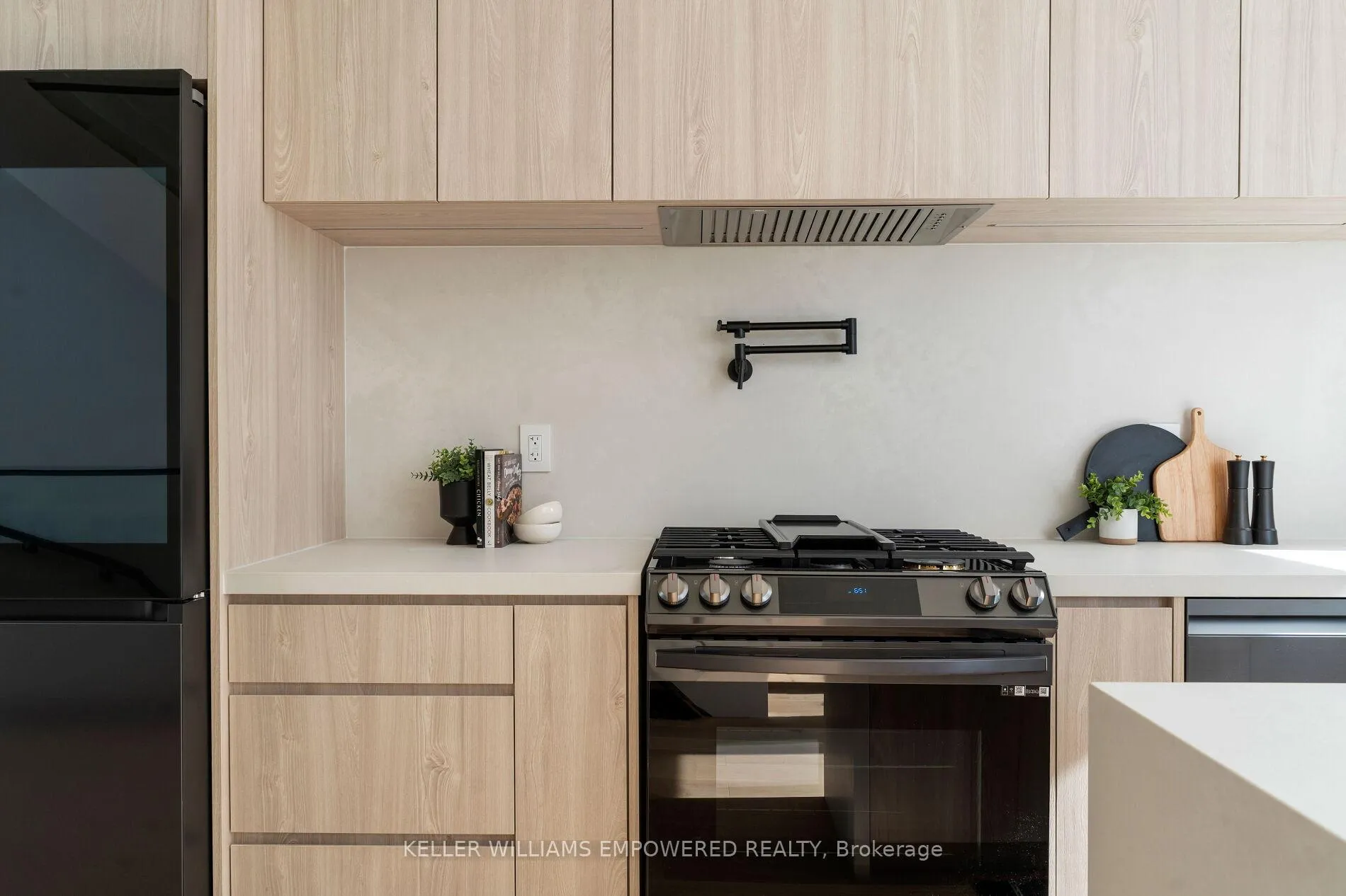 Photo 8 of 107A Holborne Avenue, Toronto, Danforth Village-East York — HOMEH