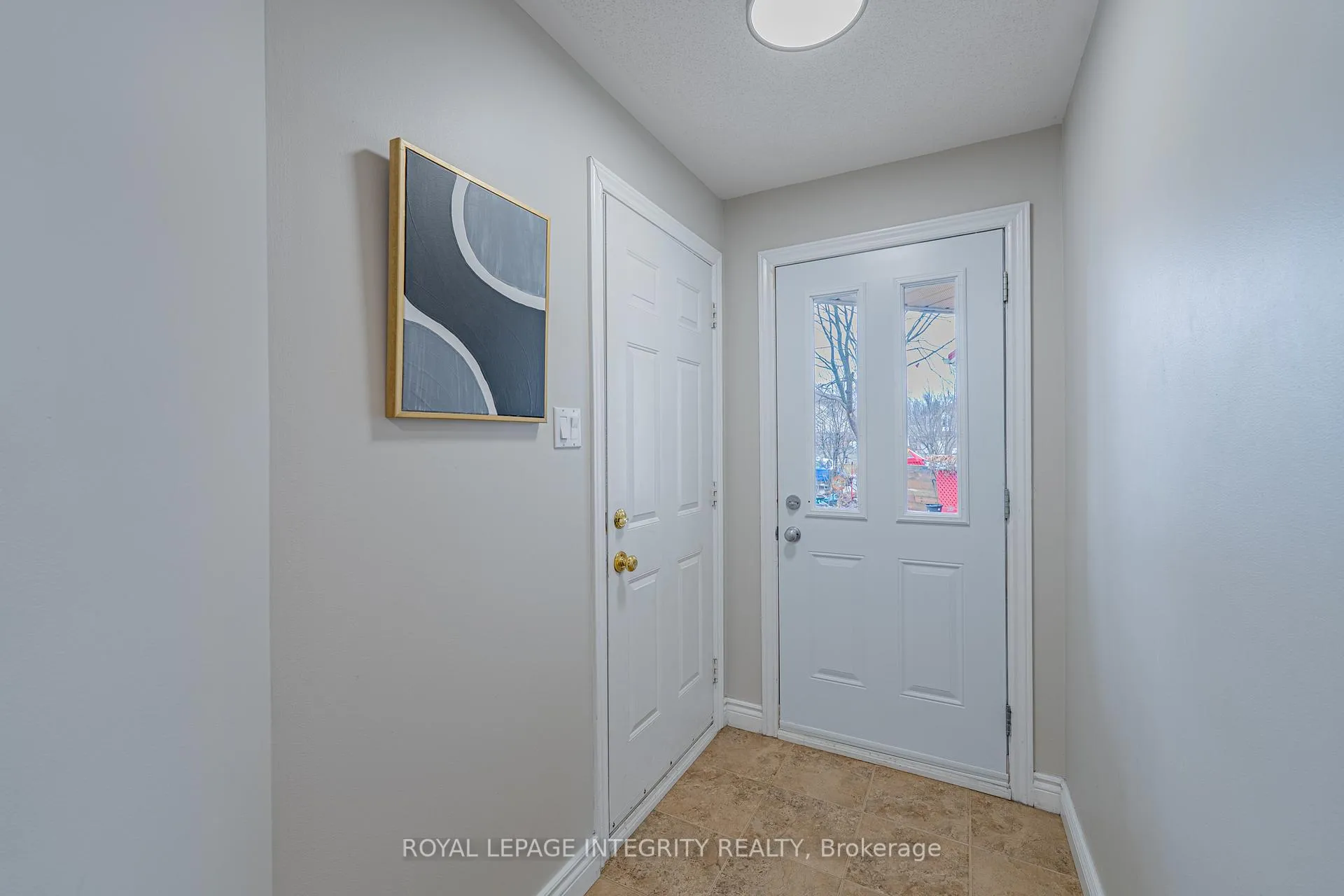 Photo 3 of 21 Queensbury Drive, Ottawa, Barrhaven - Longfields — HOMEH