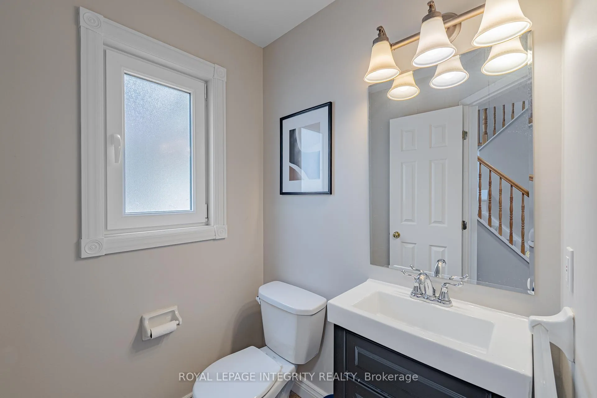 Photo 4 of 21 Queensbury Drive, Ottawa, Barrhaven - Longfields — HOMEH