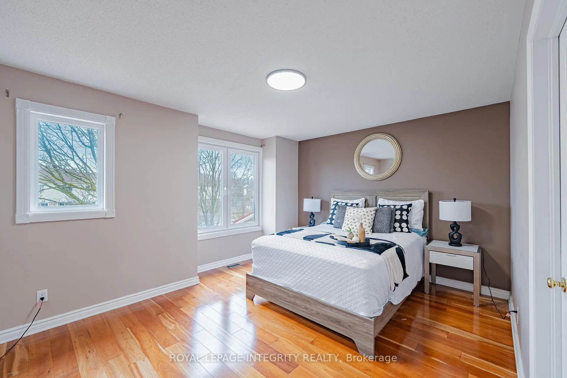 Photo 21 of 21 Queensbury Drive, Ottawa, Barrhaven - Longfields — HOMEH