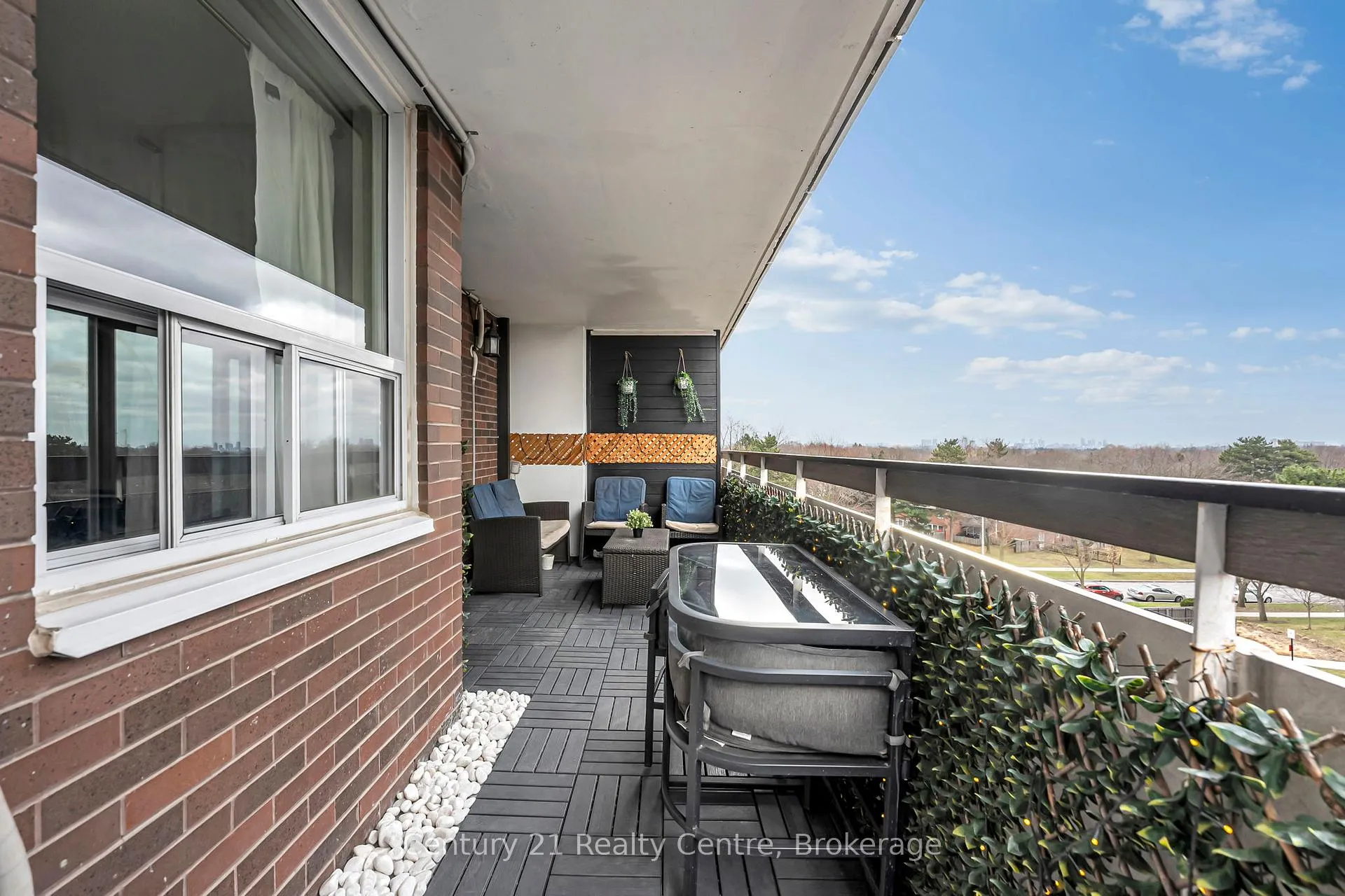 Photo 12 of Unit 509, 1 Royal Orchard Boulevard, Markham, Royal Orchard — HOMEH