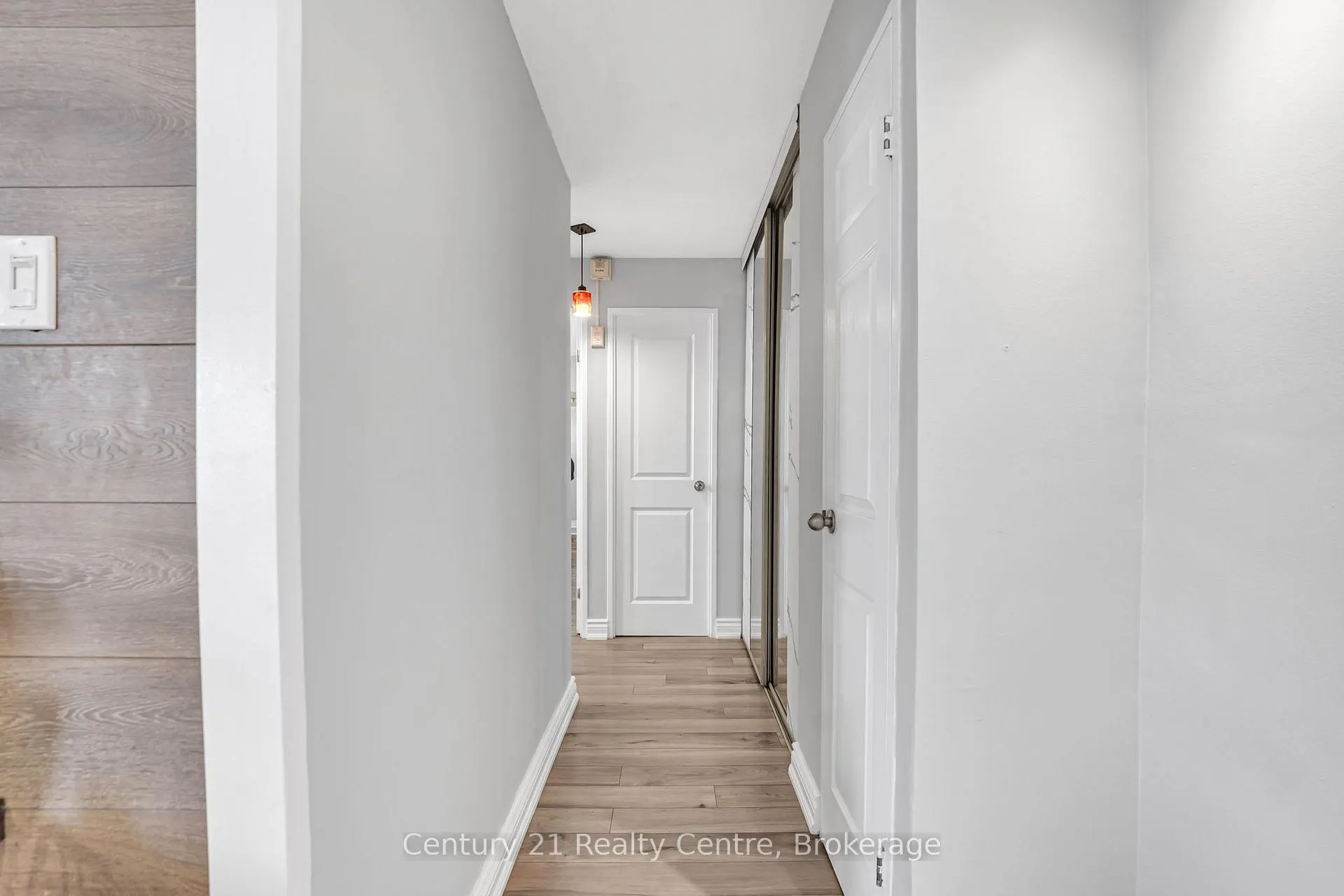 Photo 20 of Unit 509, 1 Royal Orchard Boulevard, Markham, Royal Orchard — HOMEH