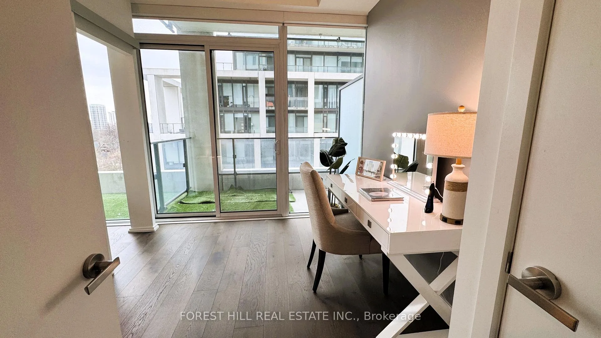 Photo 21 of Unit 1004, 5 Soudan Avenue, Toronto, Mount Pleasant West — HOMEH