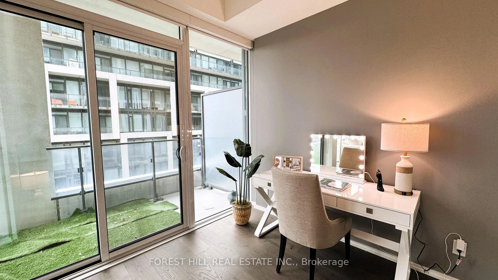 Photo 22 of Unit 1004, 5 Soudan Avenue, Toronto, Mount Pleasant West — HOMEH