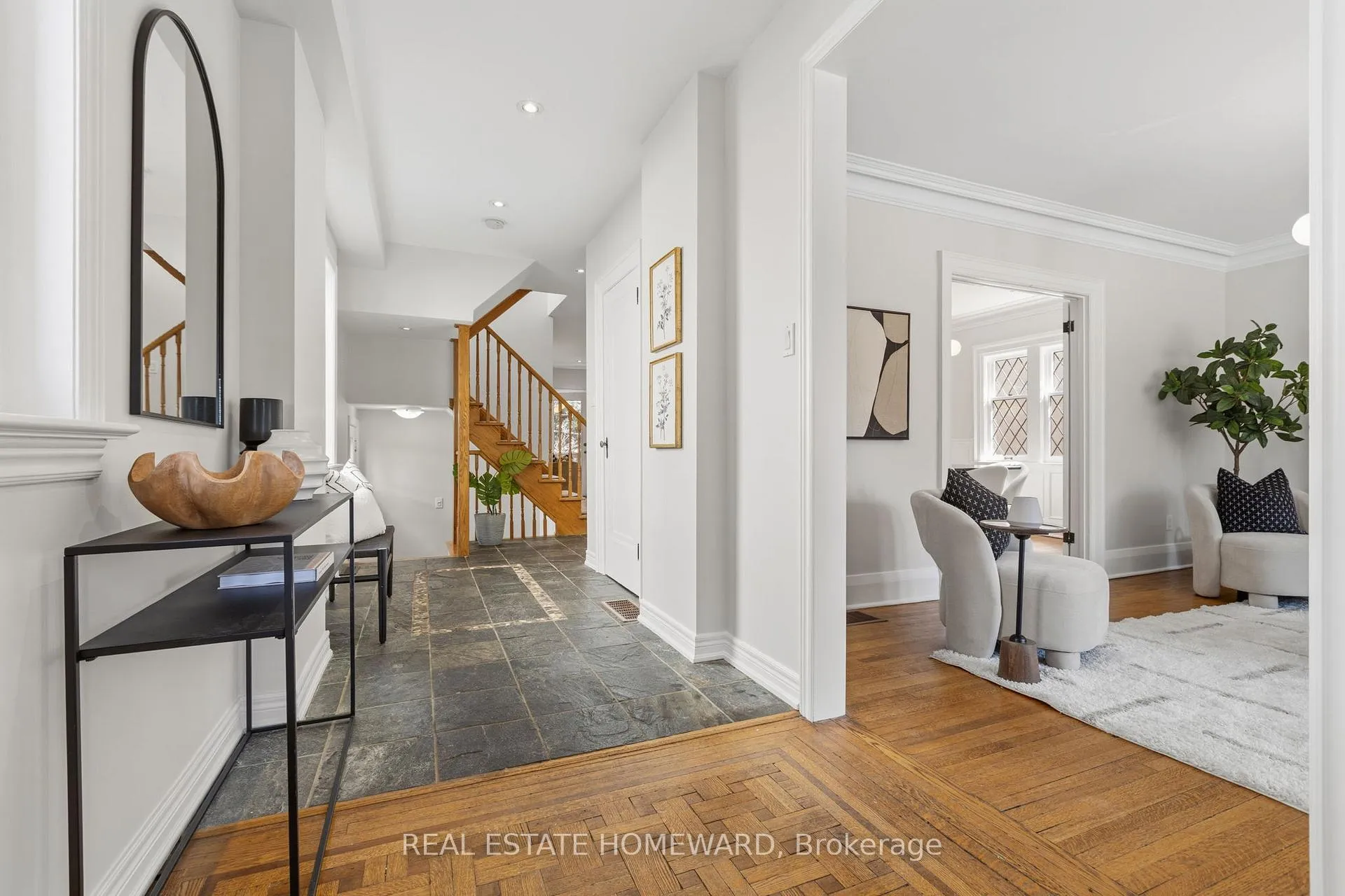 Photo 4 of 57 Fallingbrook Road, Scarborough, Birchcliffe-Cliffside — HOMEH