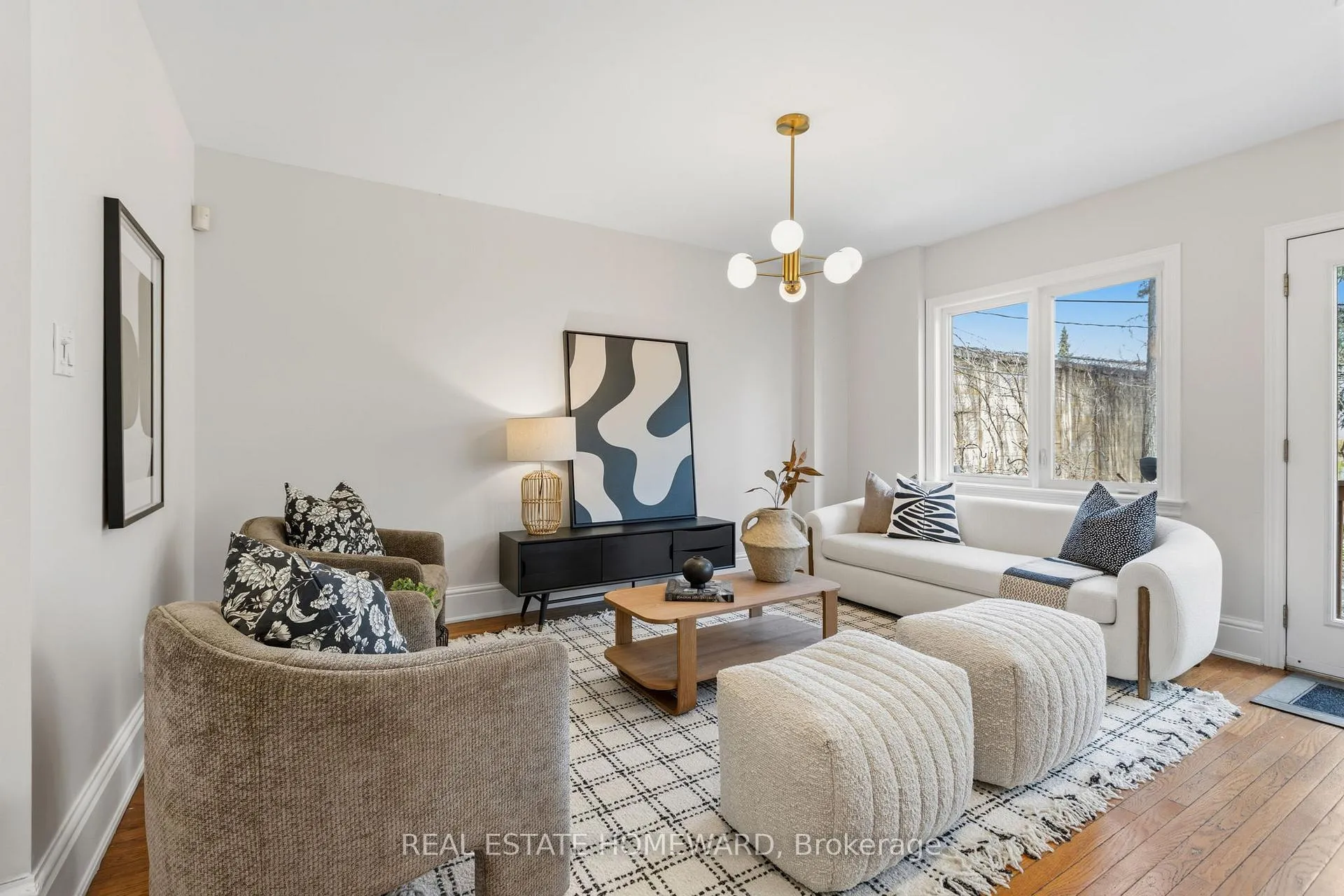 Photo 11 of 57 Fallingbrook Road, Scarborough, Birchcliffe-Cliffside — HOMEH