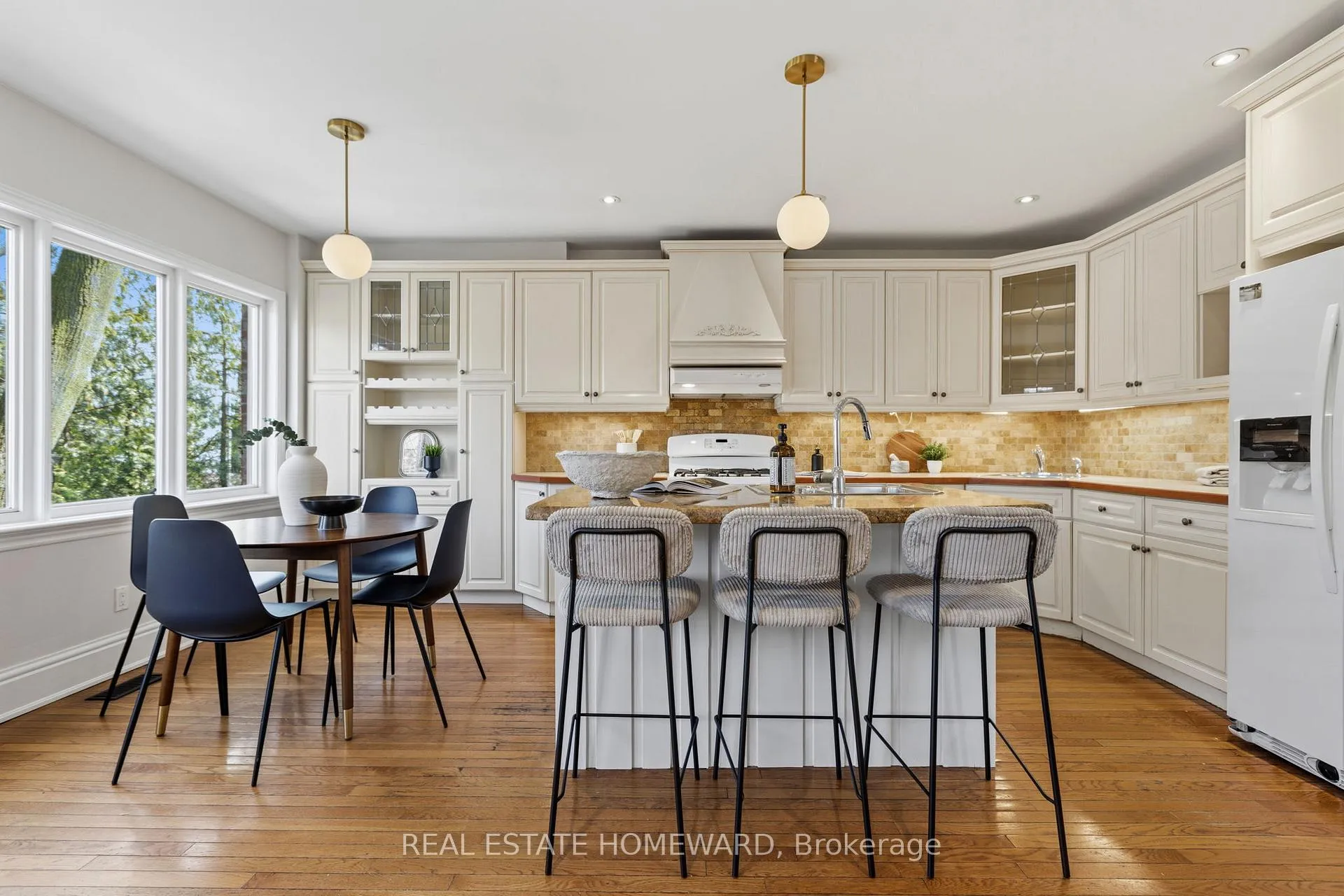 Photo 13 of 57 Fallingbrook Road, Scarborough, Birchcliffe-Cliffside — HOMEH