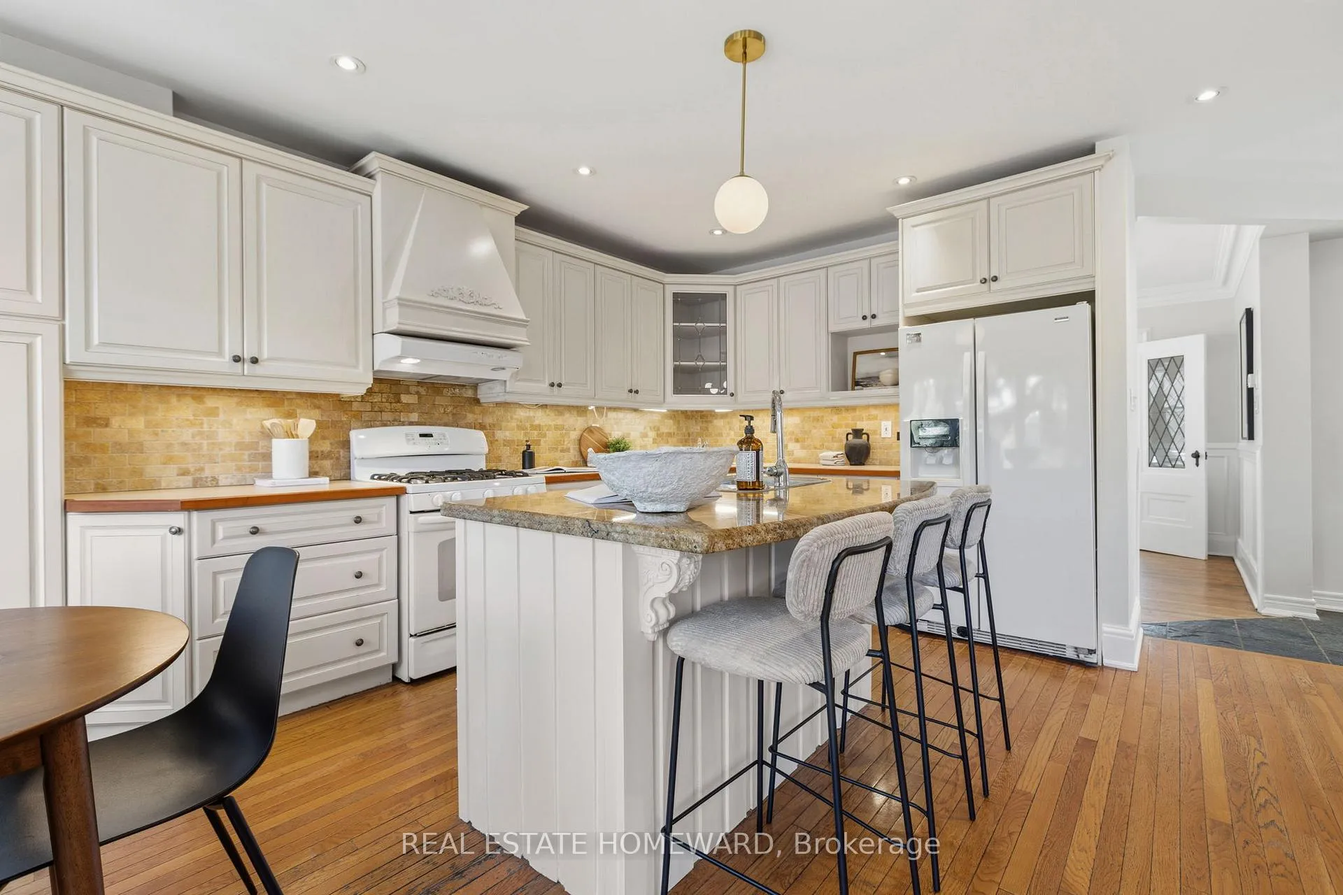 Photo 14 of 57 Fallingbrook Road, Scarborough, Birchcliffe-Cliffside — HOMEH