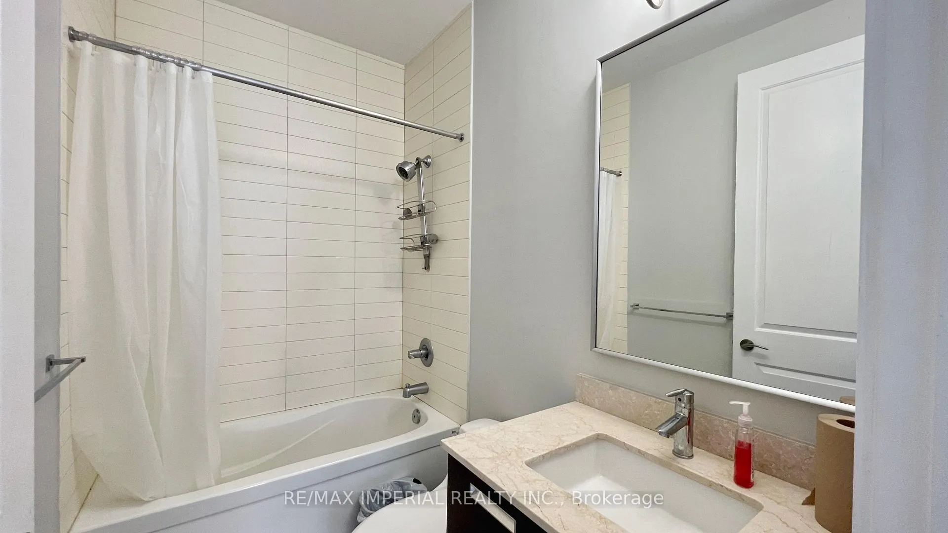 Photo 9 of Unit 2001, 21 Balmuto Street, Toronto, Bay Street Corridor — HOMEH