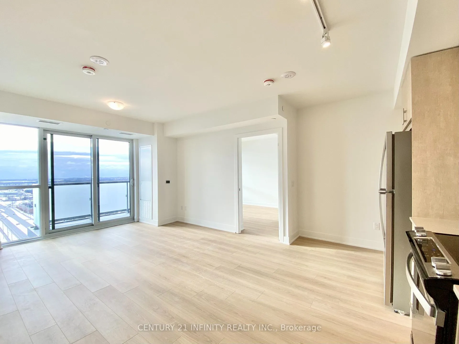 Photo 12 of Unit 2006, 2545 Simcoe Street N, Oshawa, Windfields — HOMEH