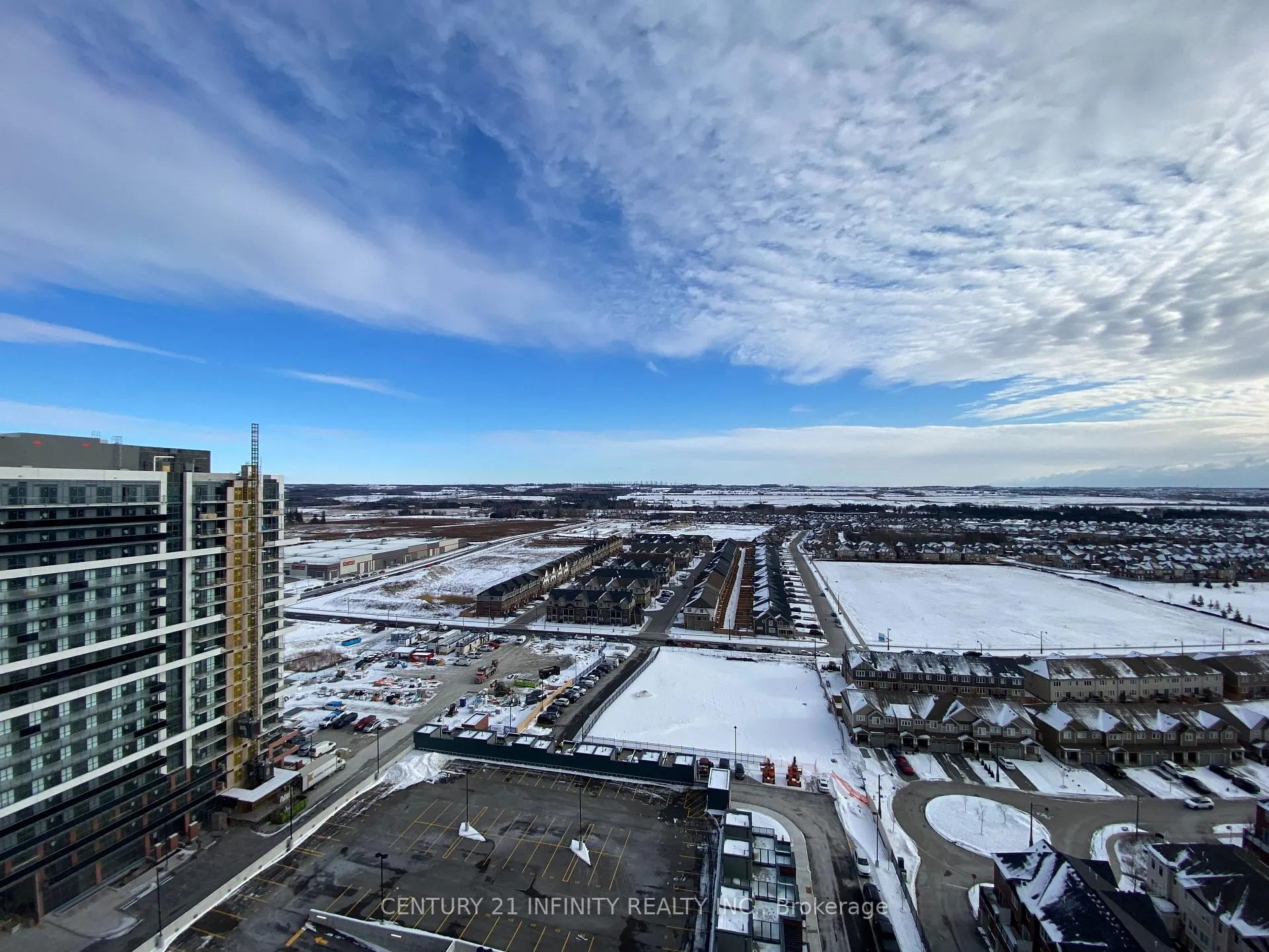 Photo 20 of Unit 2006, 2545 Simcoe Street N, Oshawa, Windfields — HOMEH