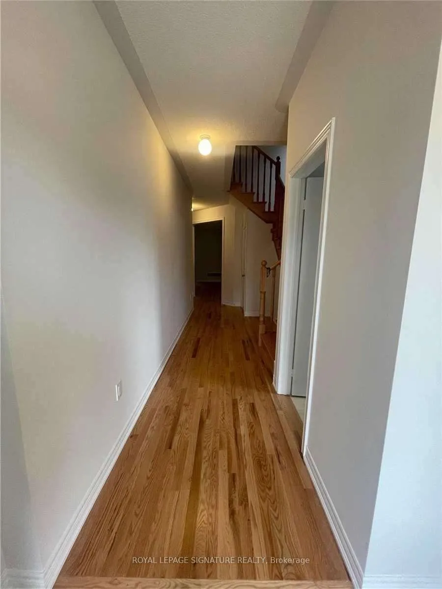 Photo 2 of 404 Blackcherry Crescent, Shelburne — HOMEH