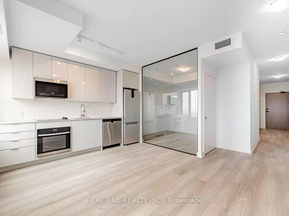Photo 3 of Unit 2807, 2920 Hwy 7, Vaughan, Vaughan Corporate Centre — HOMEH