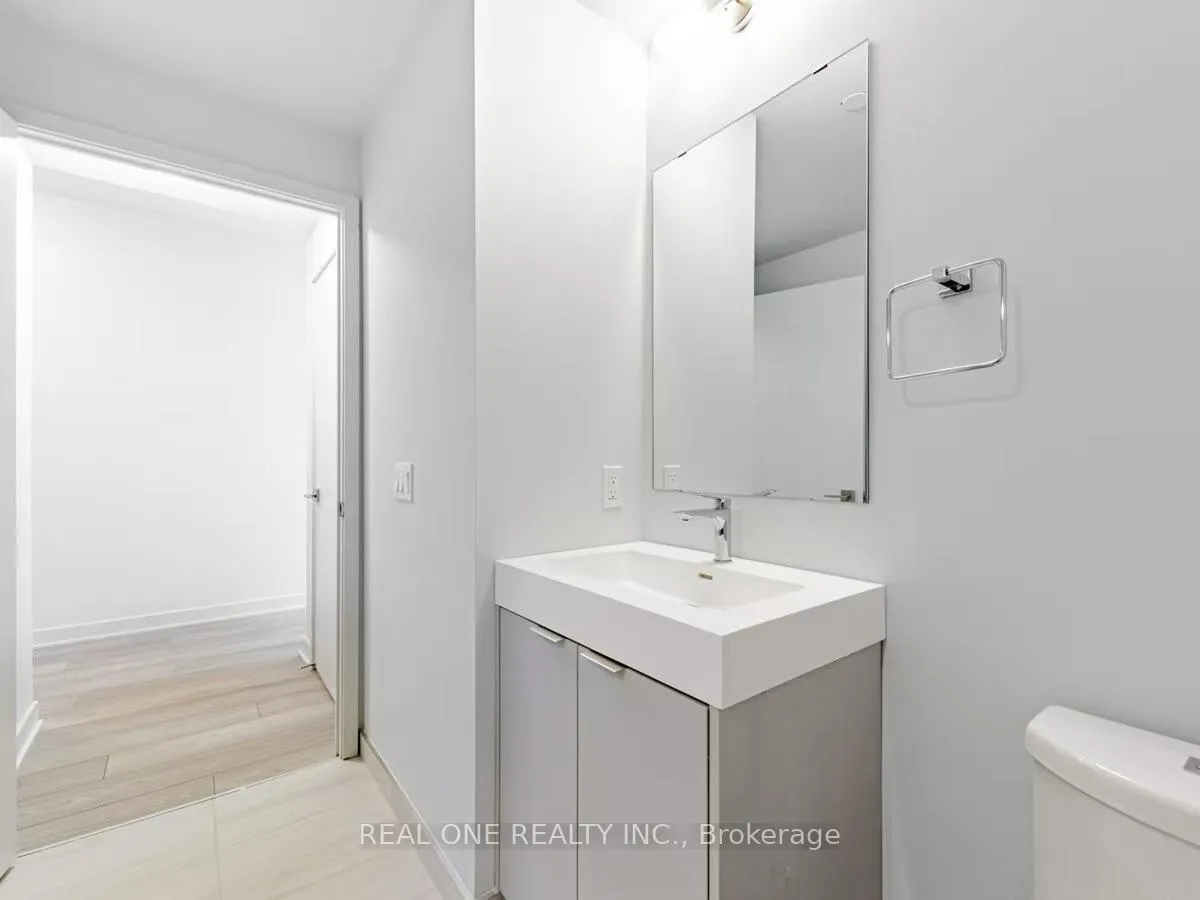 Photo 6 of Unit 2807, 2920 Hwy 7, Vaughan, Vaughan Corporate Centre — HOMEH