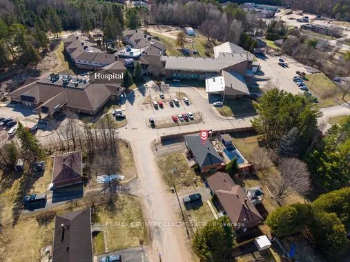 Photo 39 of 99 Maple Street, Bancroft, Bancroft Ward — HOMEH