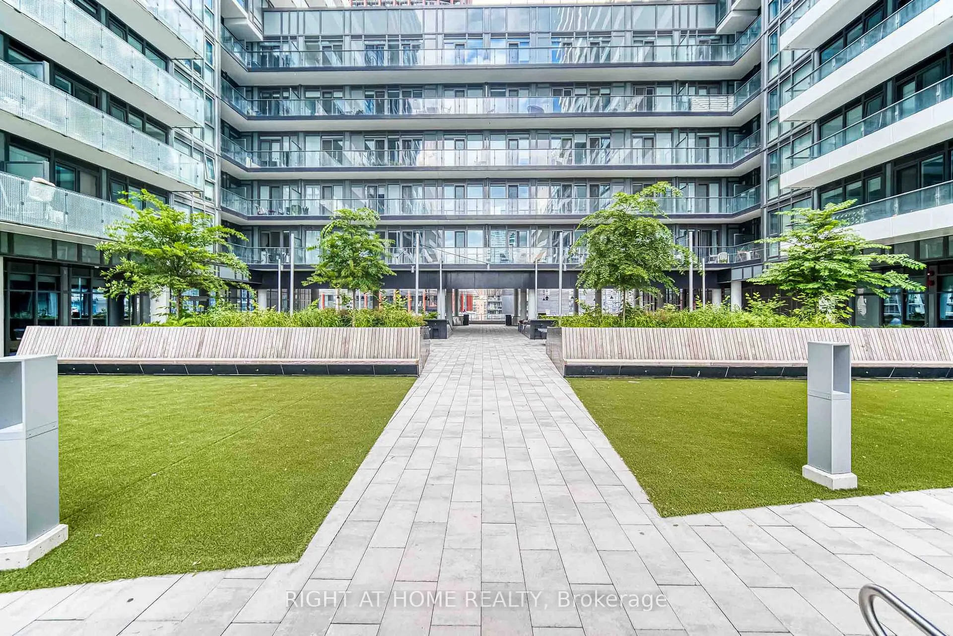 Photo 11 of Unit 2821, 135 Lower Sherbourne Street, Toronto, Waterfront Communities — HOMEH