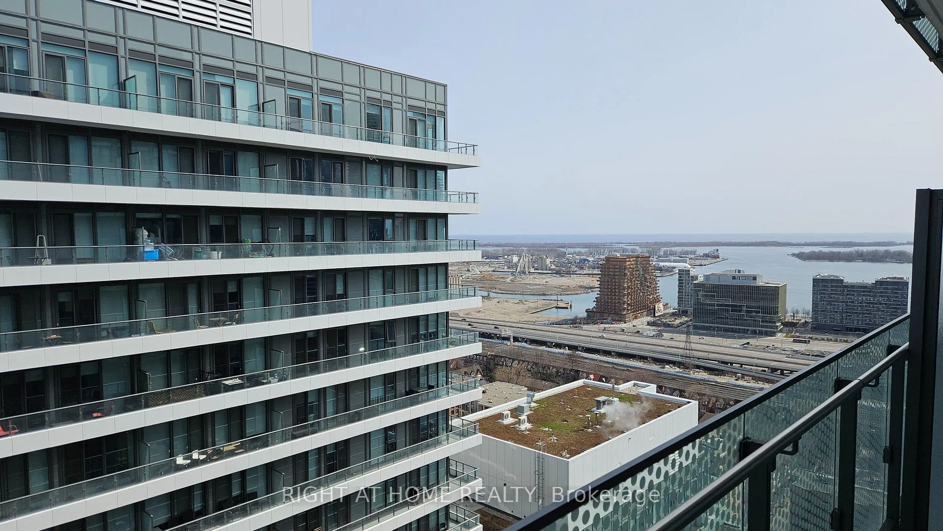 Photo 24 of Unit 2821, 135 Lower Sherbourne Street, Toronto, Waterfront Communities — HOMEH