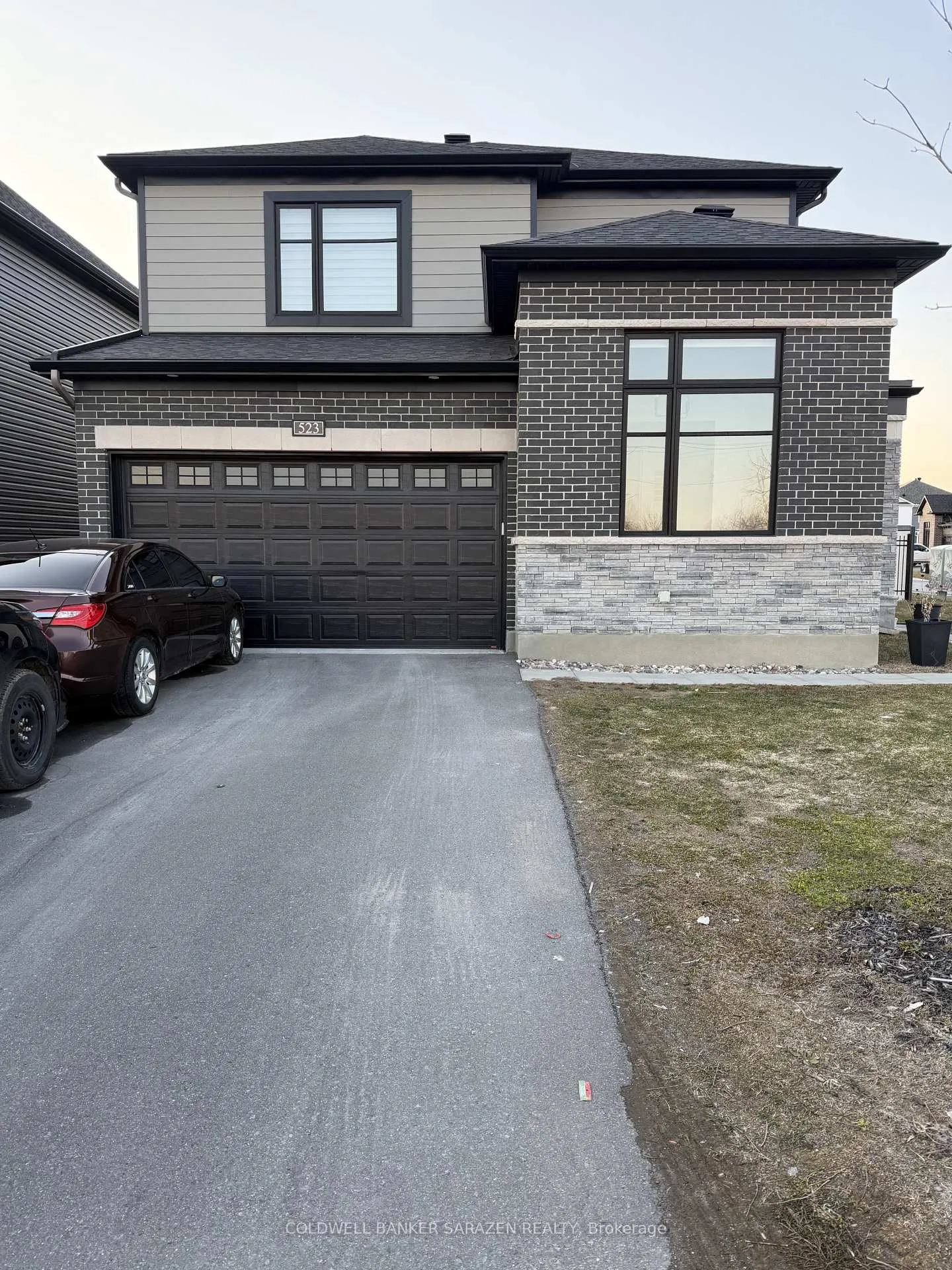 Photo 2 of 523 Anchor Circle W, Ottawa, Mahogany Community — HOMEH