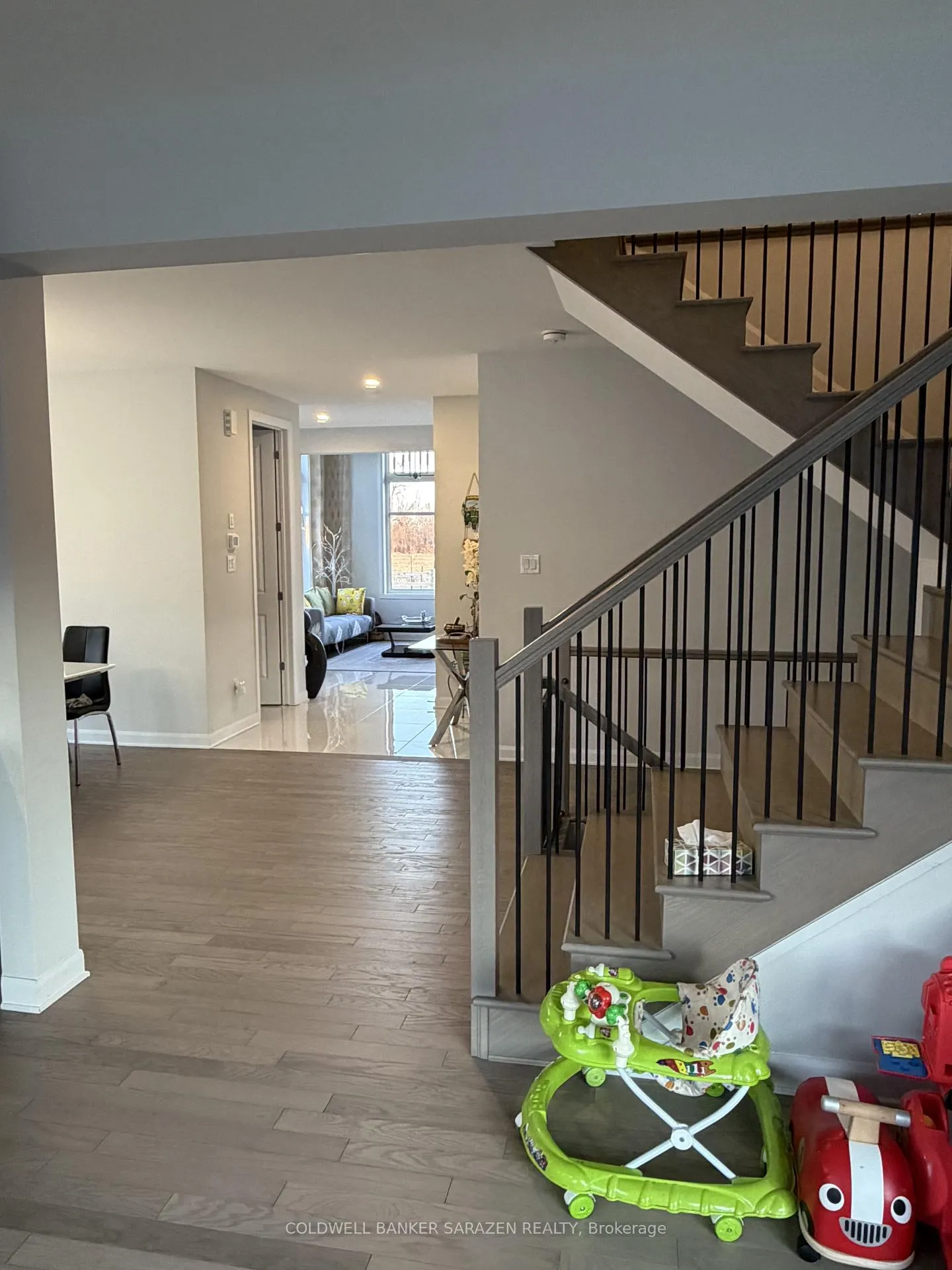 Photo 14 of 523 Anchor Circle W, Ottawa, Mahogany Community — HOMEH