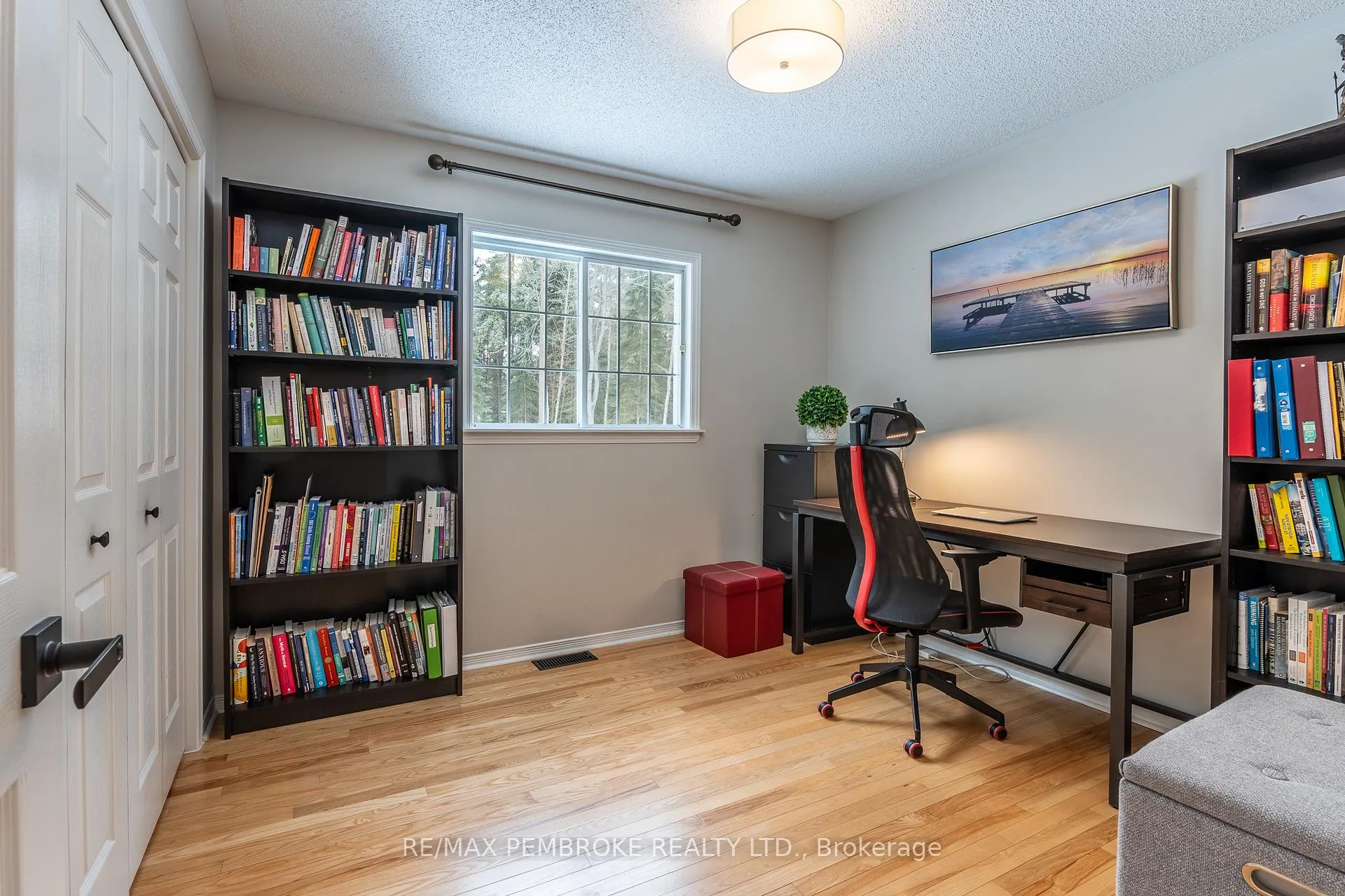 Photo 24 of 6 Steffen Street, Petawawa — HOMEH