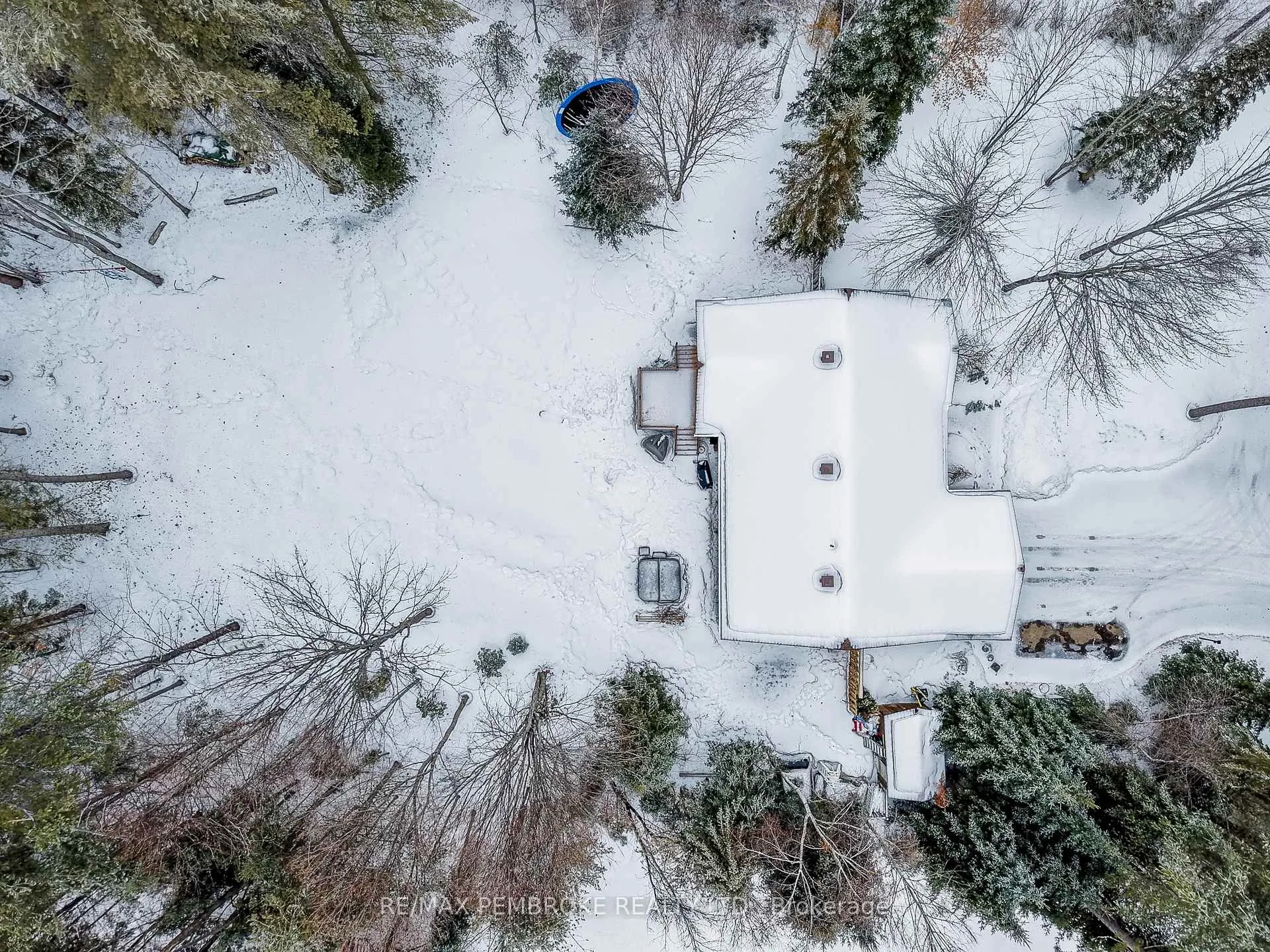 Photo 46 of 6 Steffen Street, Petawawa — HOMEH