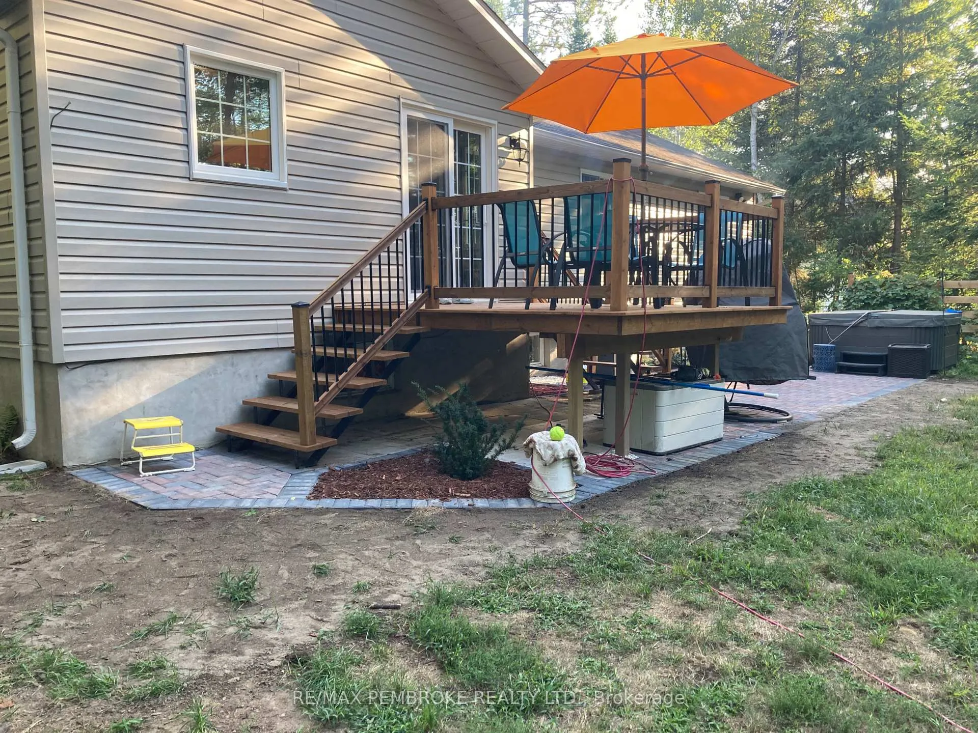 Photo 48 of 6 Steffen Street, Petawawa — HOMEH