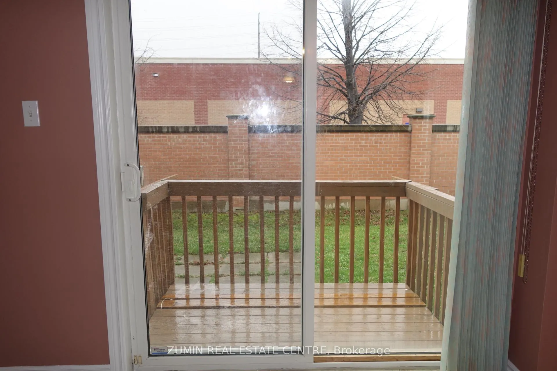 Photo 13 of 37 Kintyre Street, Brampton, Heart Lake West — HOMEH