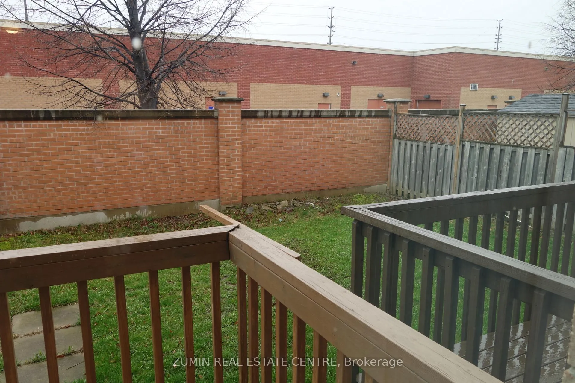 Photo 15 of 37 Kintyre Street, Brampton, Heart Lake West — HOMEH