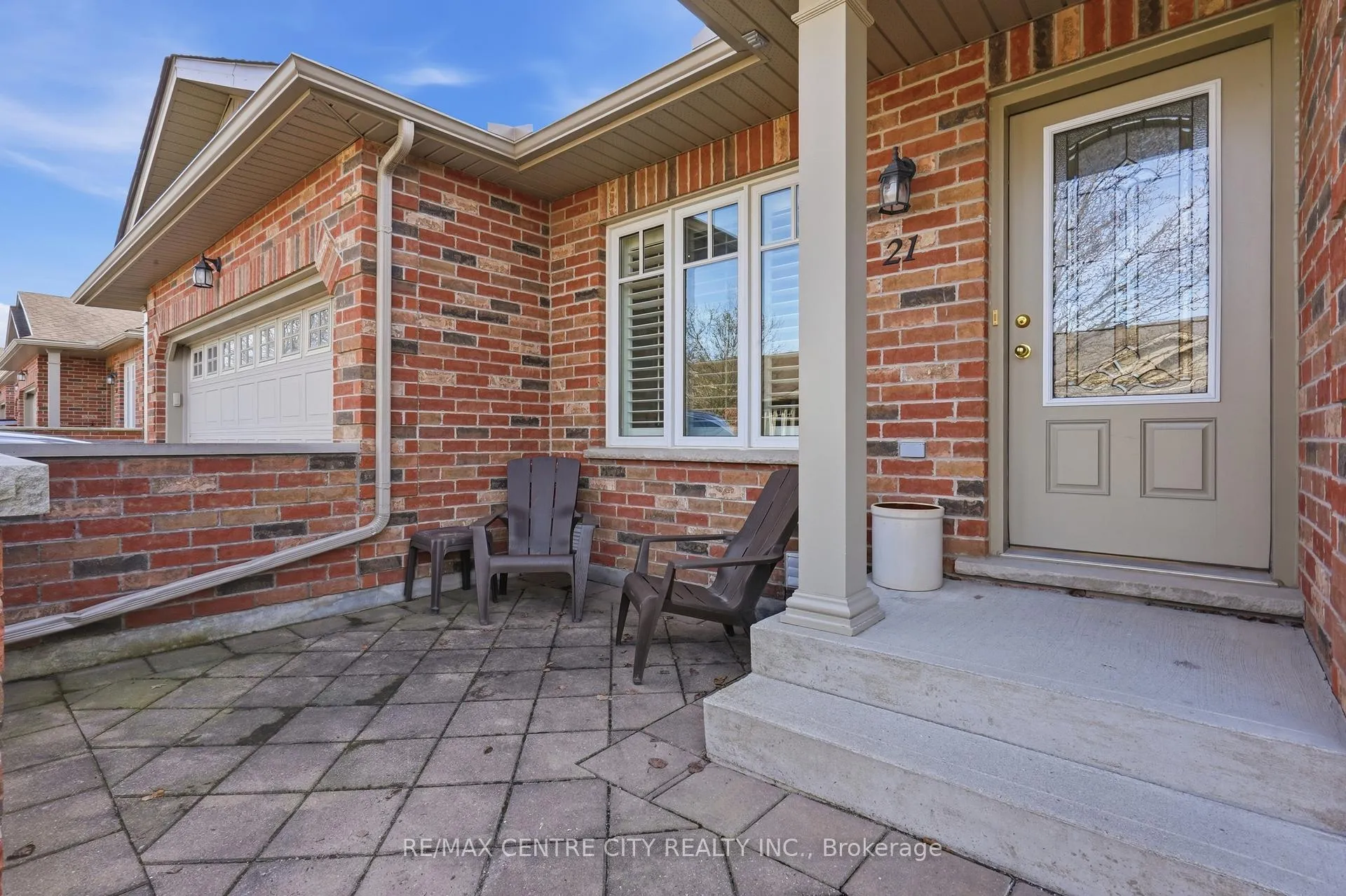 Photo 2 of Unit 21, 121 Meadowcreek Drive, Middlesex Centre, Ilderton — HOMEH