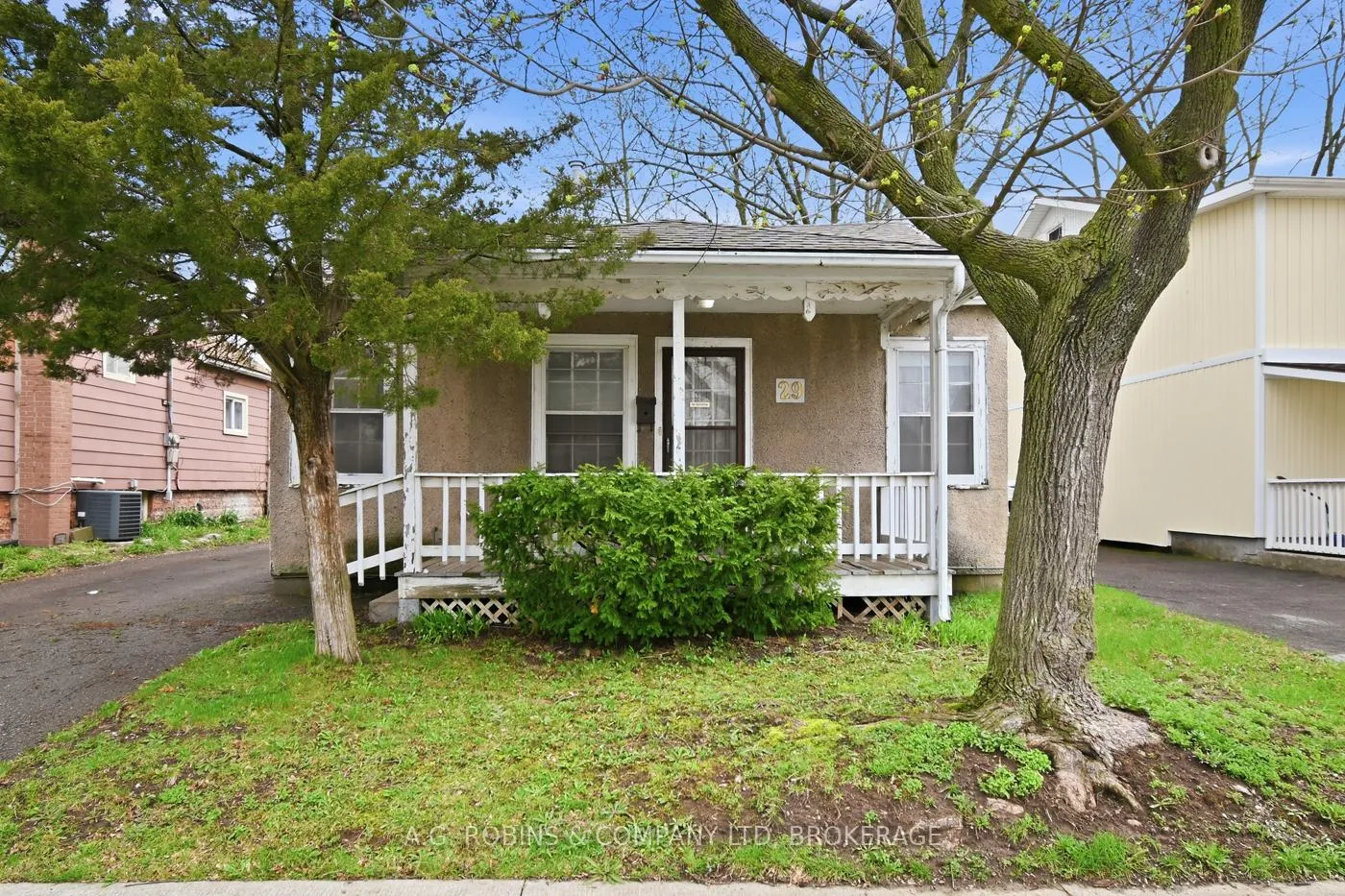 Photo 1 of 29 Mcnaughton Road, Welland, Lincoln/Crowland — HOMEH