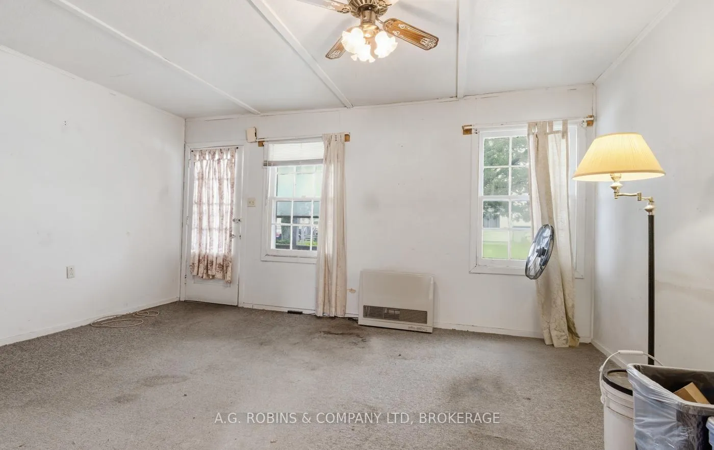 Photo 8 of 29 Mcnaughton Road, Welland, Lincoln/Crowland — HOMEH