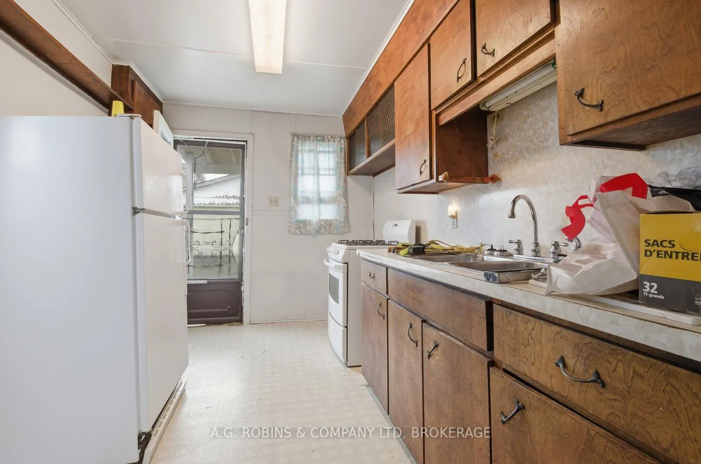 Photo 10 of 29 Mcnaughton Road, Welland, Lincoln/Crowland — HOMEH