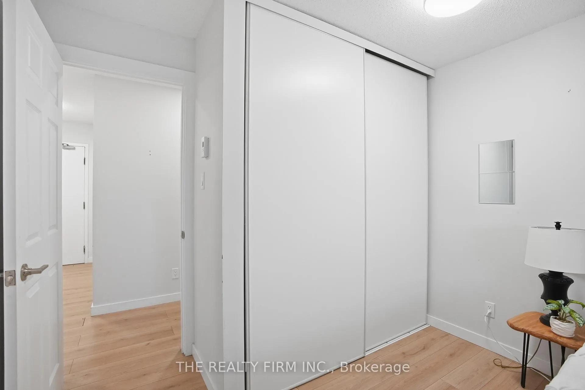 Photo 18 of Unit 310, 735 Deveron Crescent, London, South T — HOMEH