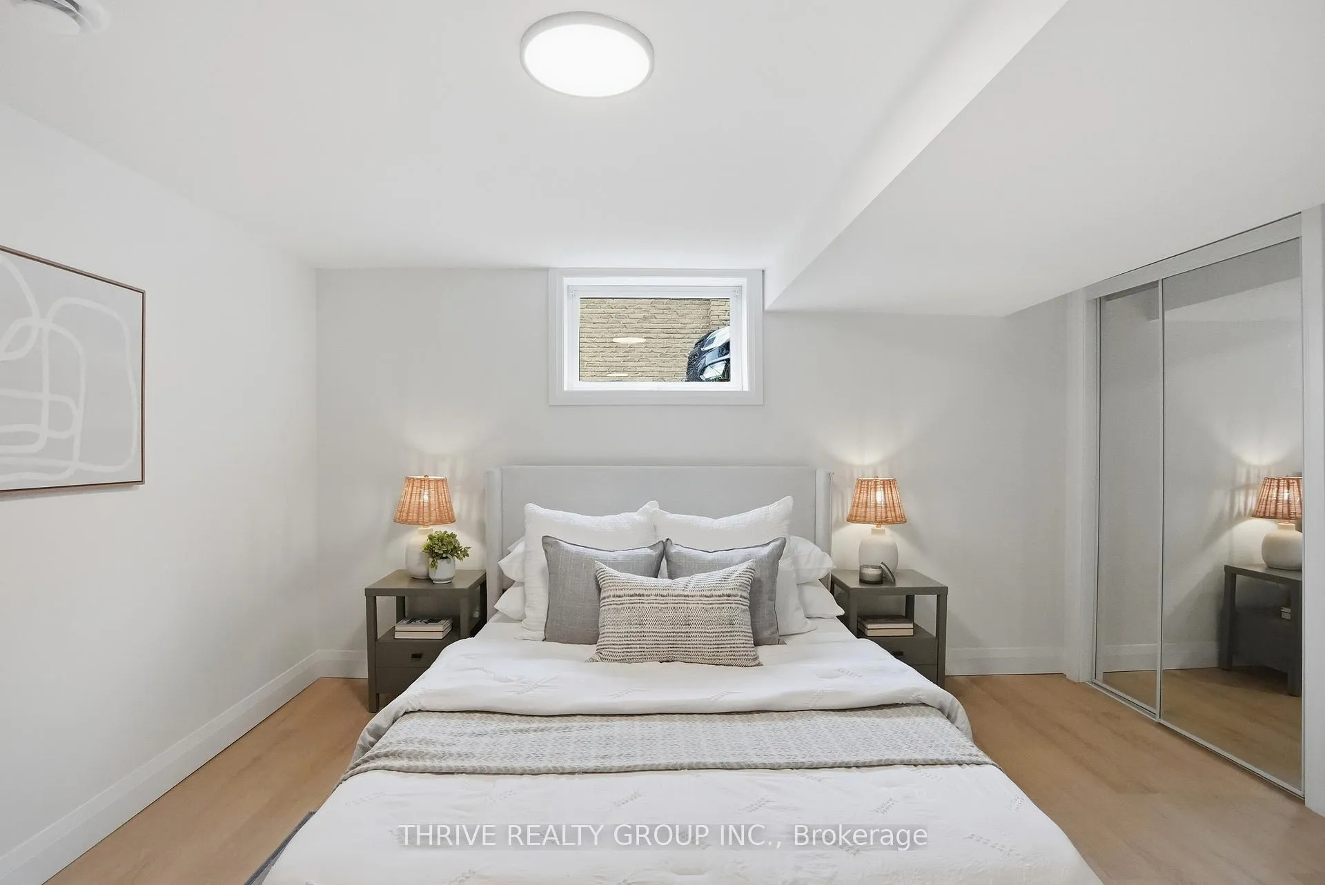 Photo 25 of 44 Mendip Crescent, London, South Y — HOMEH