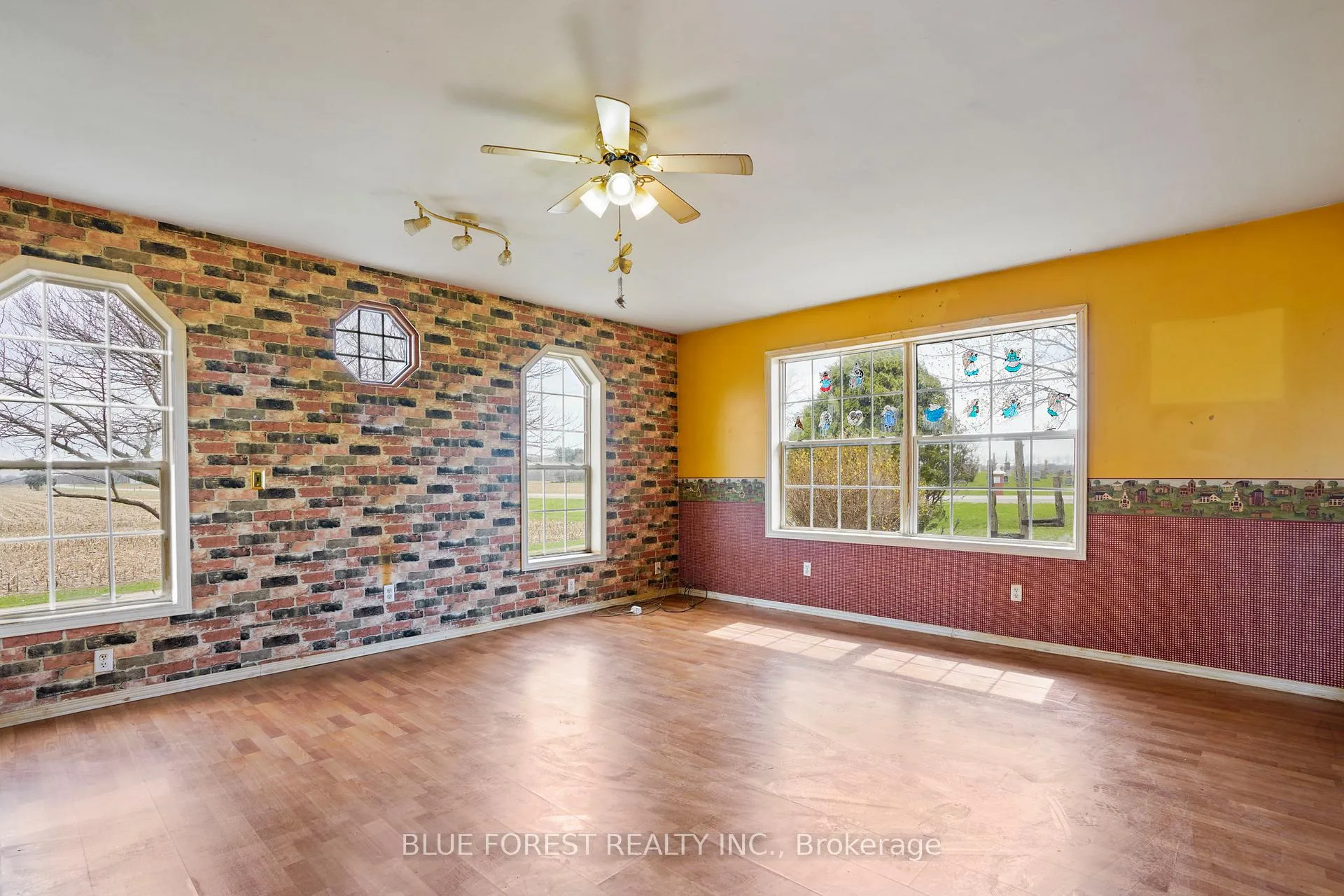 Photo 16 of 21698 Johnston Line, West Elgin, Rural West Elgin — HOMEH