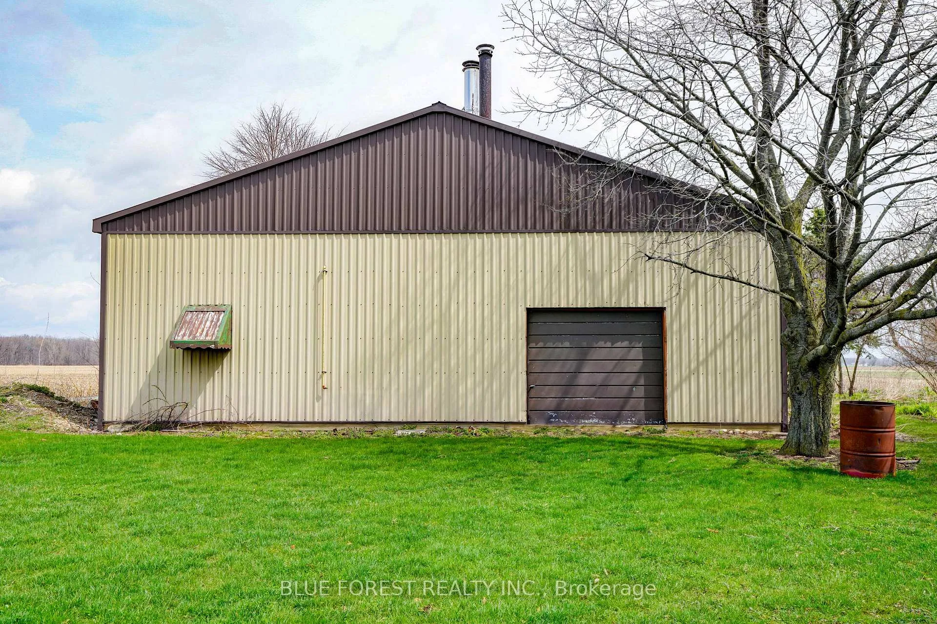 Photo 39 of 21698 Johnston Line, West Elgin, Rural West Elgin — HOMEH