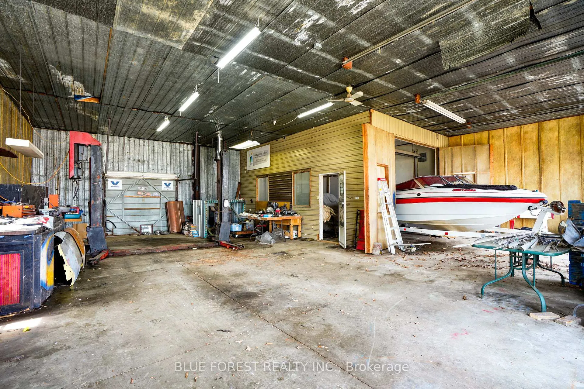 Photo 41 of 21698 Johnston Line, West Elgin, Rural West Elgin — HOMEH
