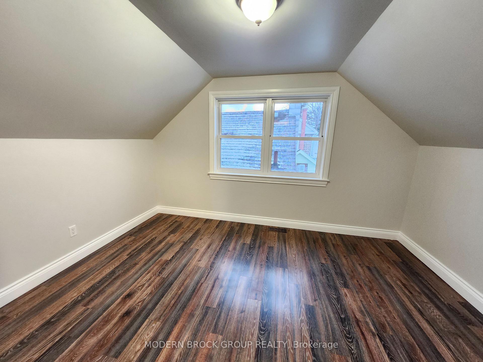 Photo 13 of 514 Middle Street W, Edwardsburgh/Cardinal, Town of Cardinal — HOMEH