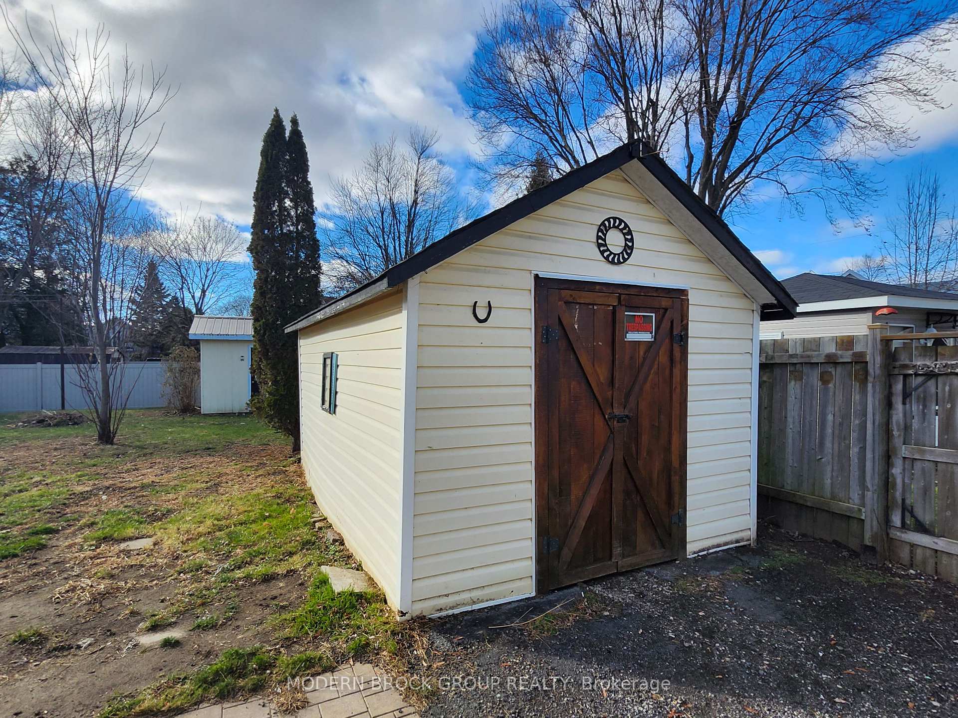 Photo 22 of 514 Middle Street W, Edwardsburgh/Cardinal, Town of Cardinal — HOMEH