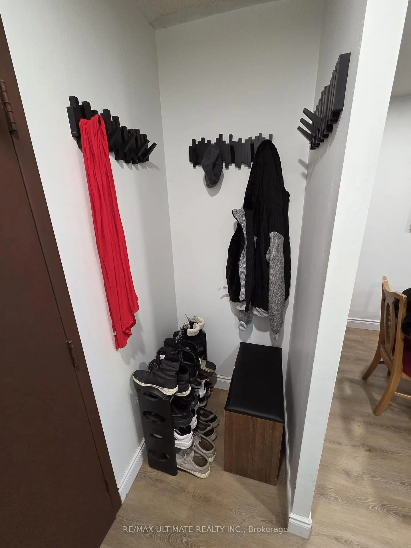 Photo 3 of Unit 2305, 390 Dixon Road, Etobicoke, Kingsview Village-The Westway — HOMEH